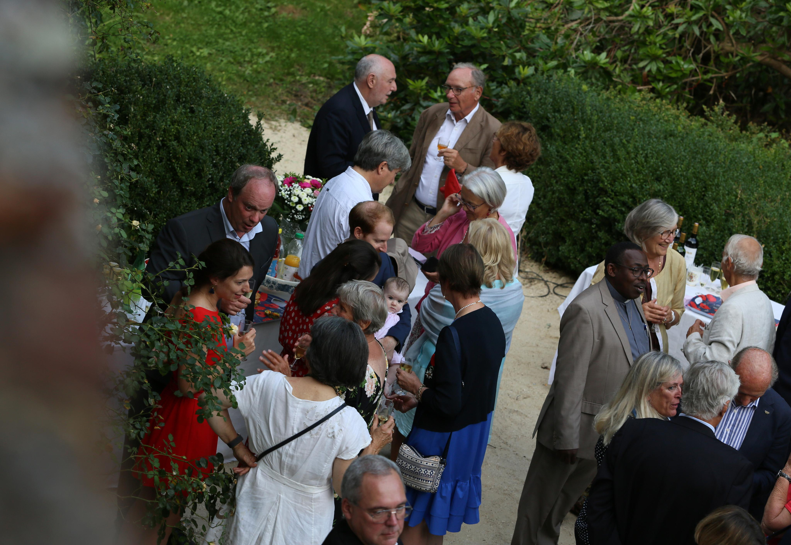 Edouard Philippe remet les insignes à Anne de Bagneaux-Savatier. Natalia Bogdanovska. Films et photographie corporate en France