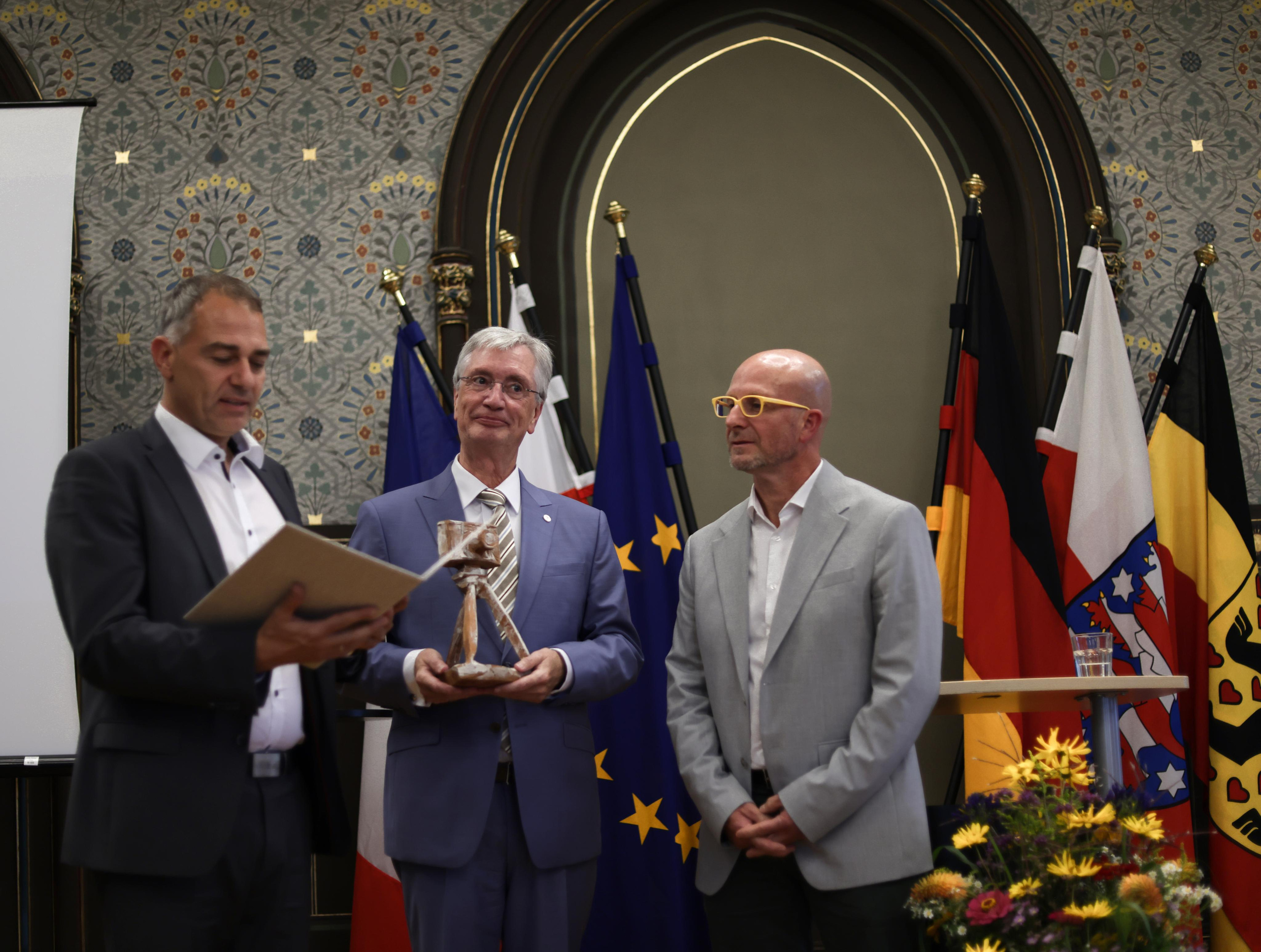 Annonces. Natalia Bogdanovska. Films et photographie corporate en France