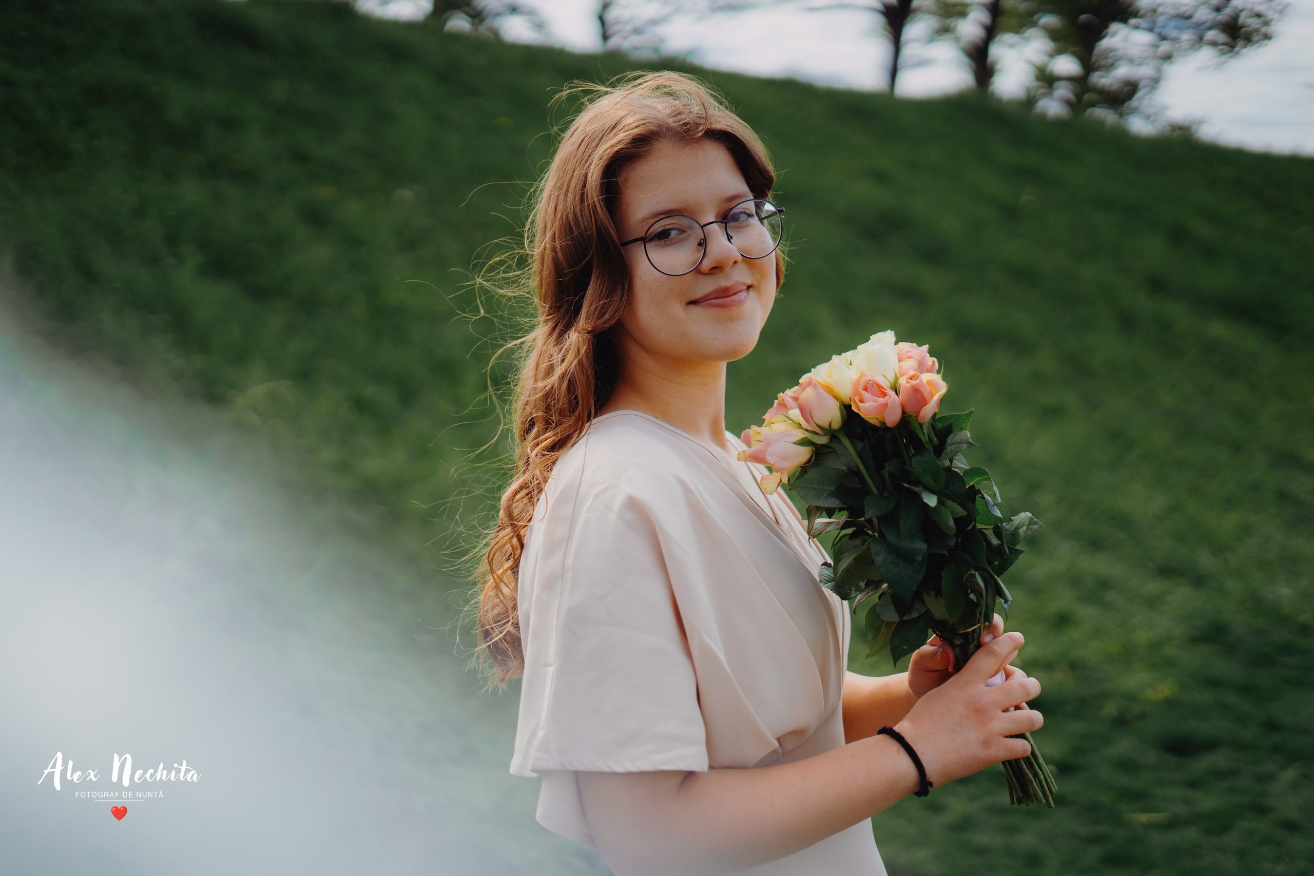 Aniversare în parc. Foto-Video Nunta Iasi, Suceava, Bucuresti / Disponibilitate 2025 — 2026 — 2027