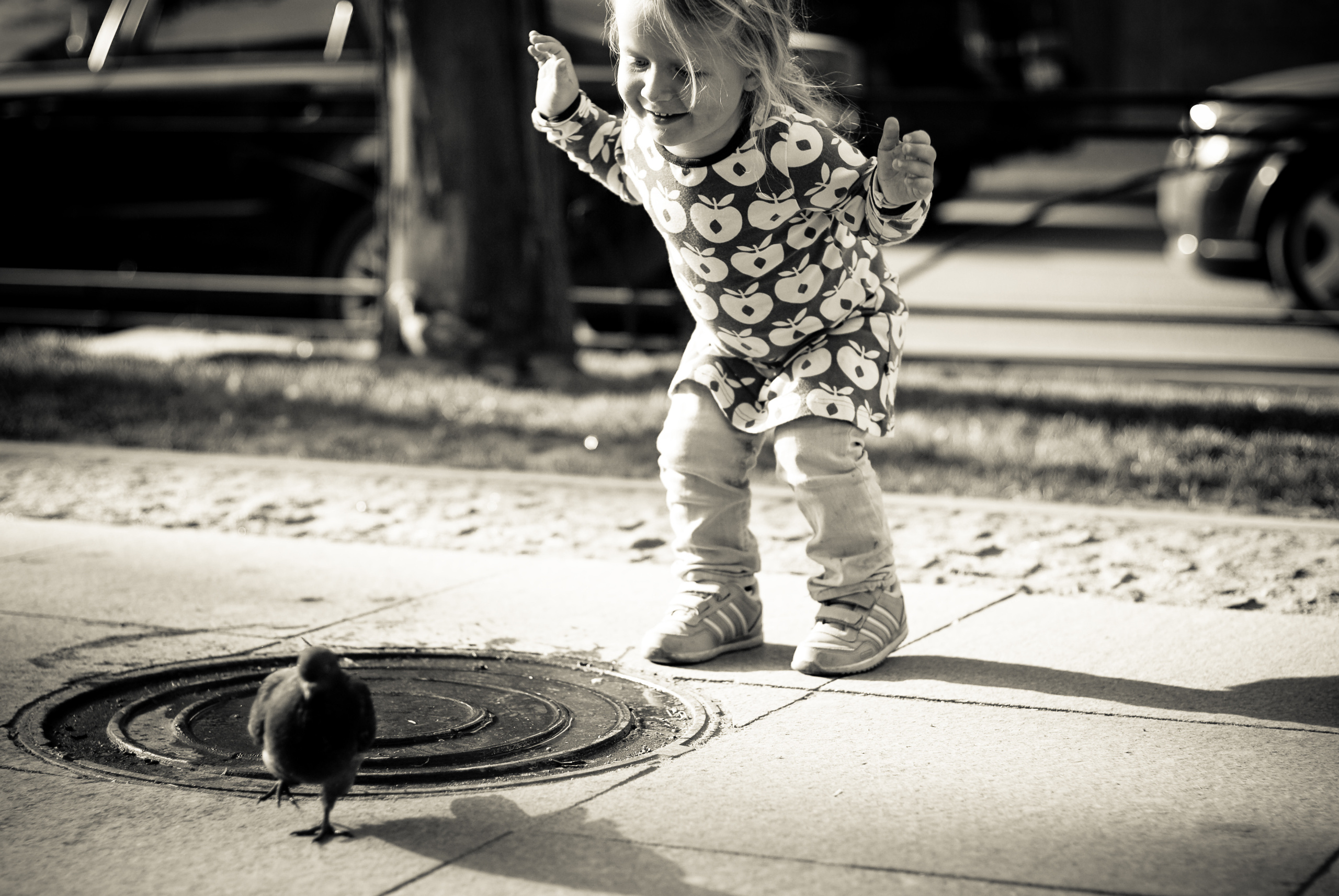 Яна, Катя и Таврический. Год спустя. Виктория Дини. Арт-фотография