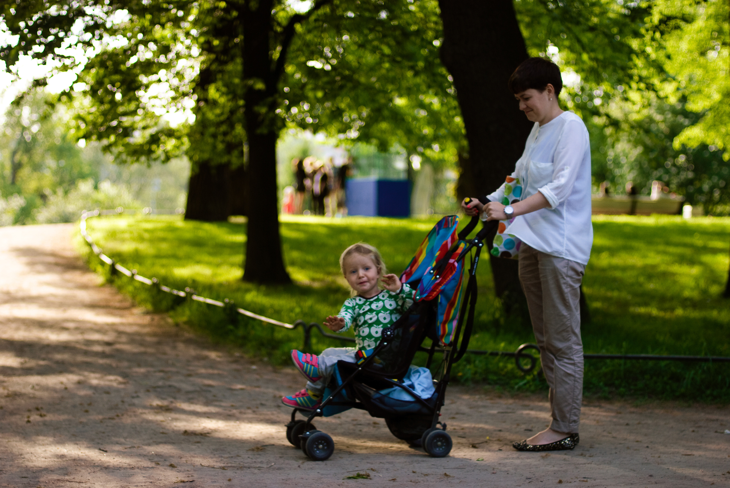 Яна, Катя и Таврический. Год спустя. Виктория Дини. Арт-фотография