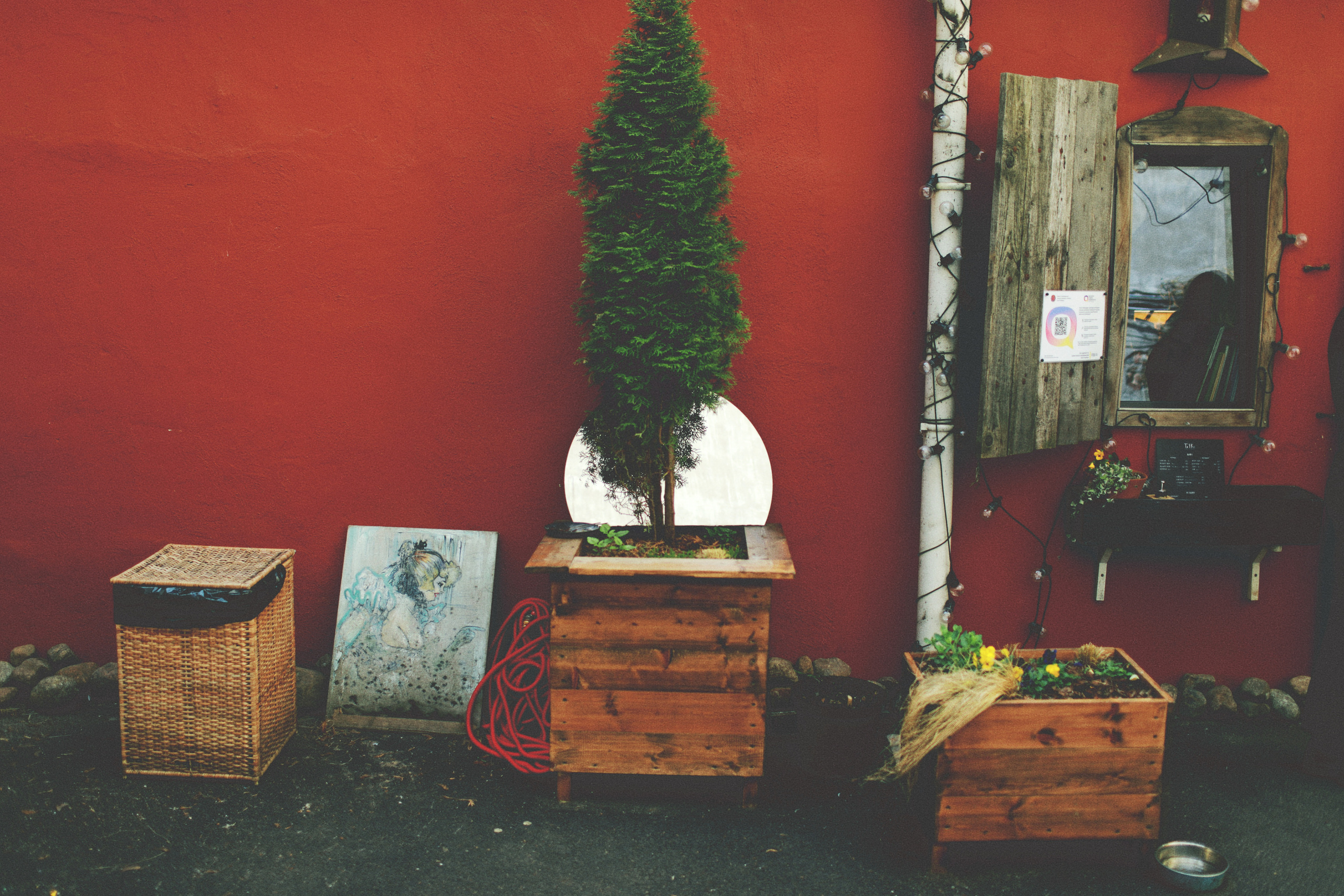 Milka Piter Finding out. Victoria Dini. Art photography in London / Folkestone, UK