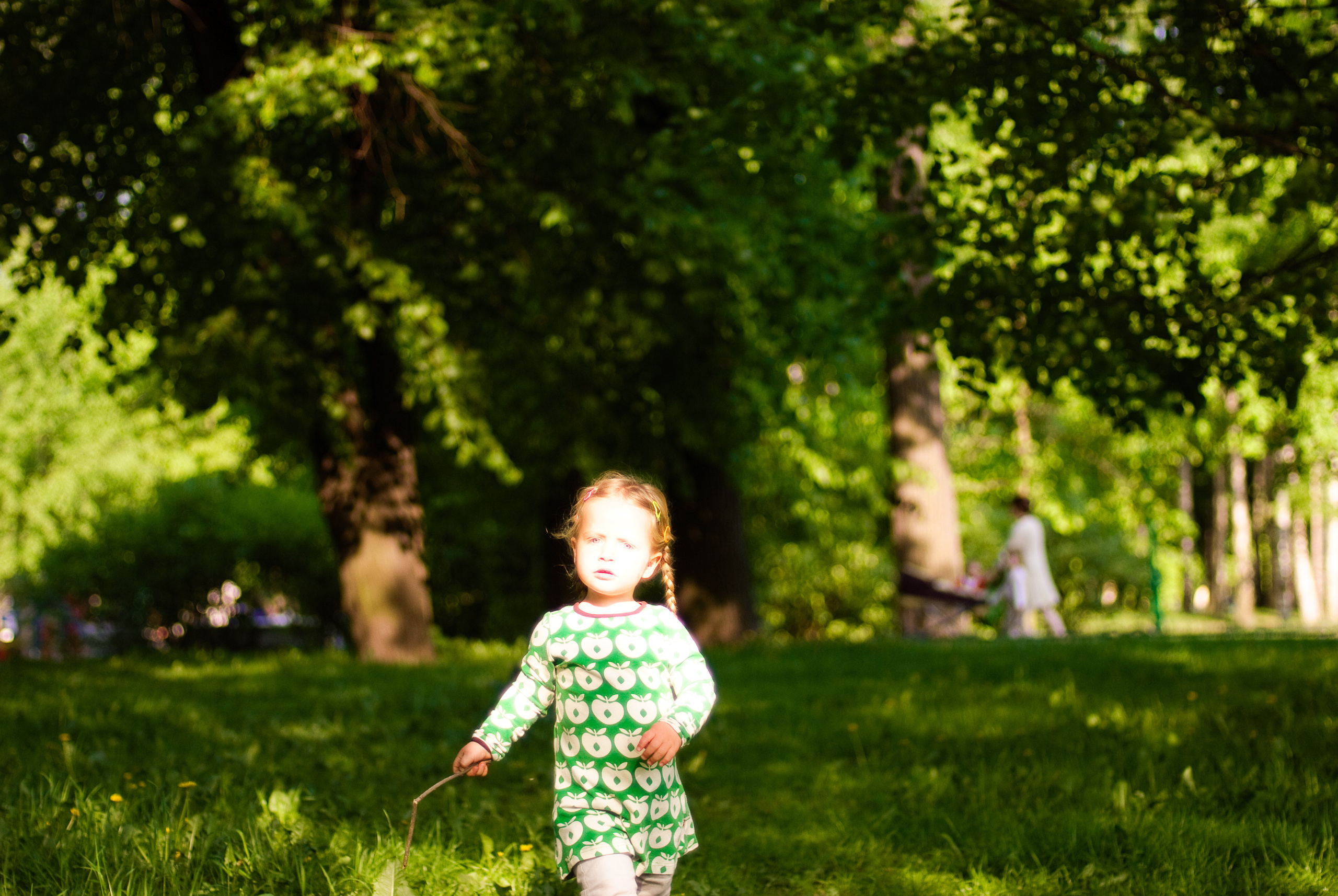Яна, Катя и Таврический. Год спустя. Виктория Дини. Арт-фотография