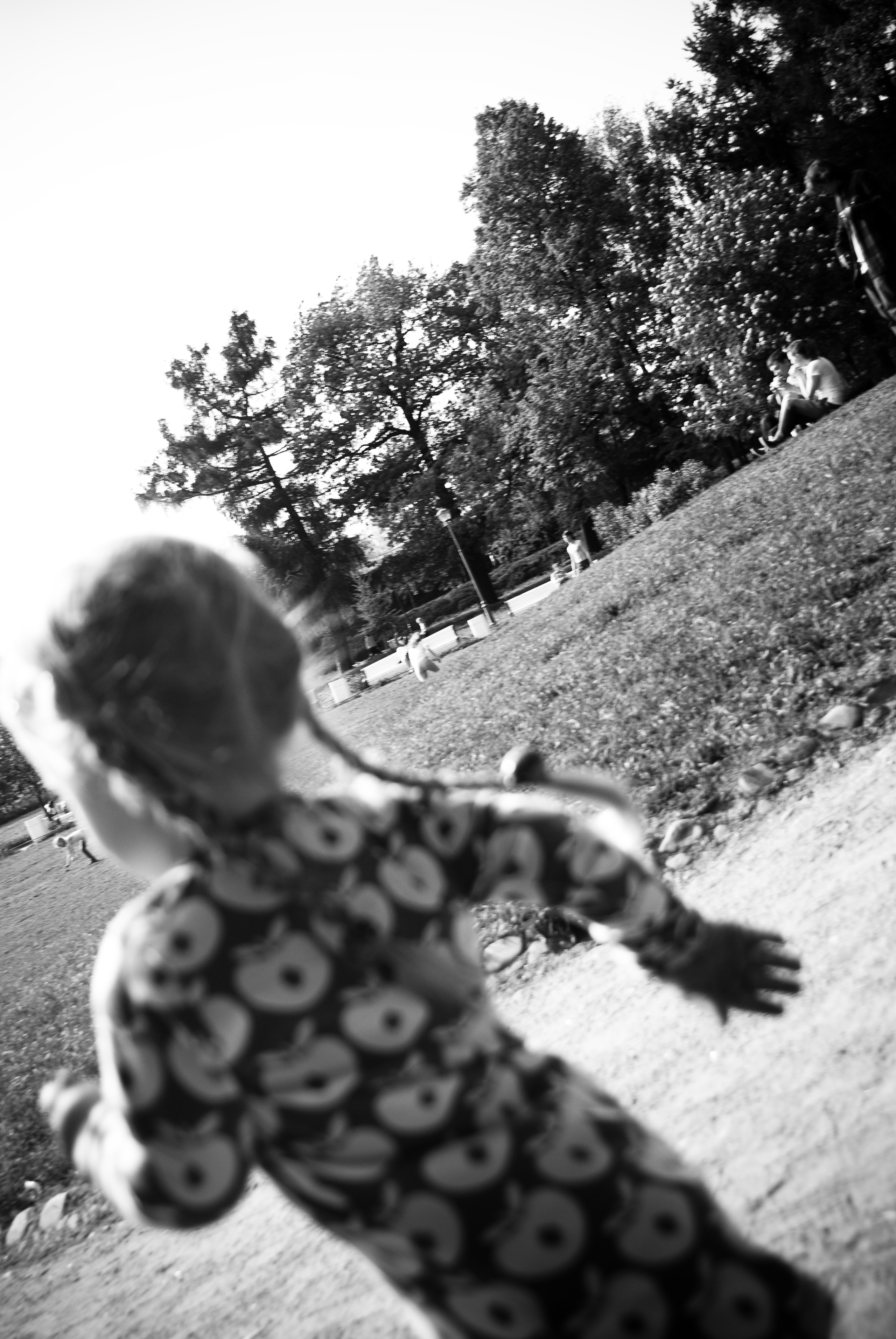 Яна, Катя и Таврический. Год спустя. Виктория Дини. Арт-фотография