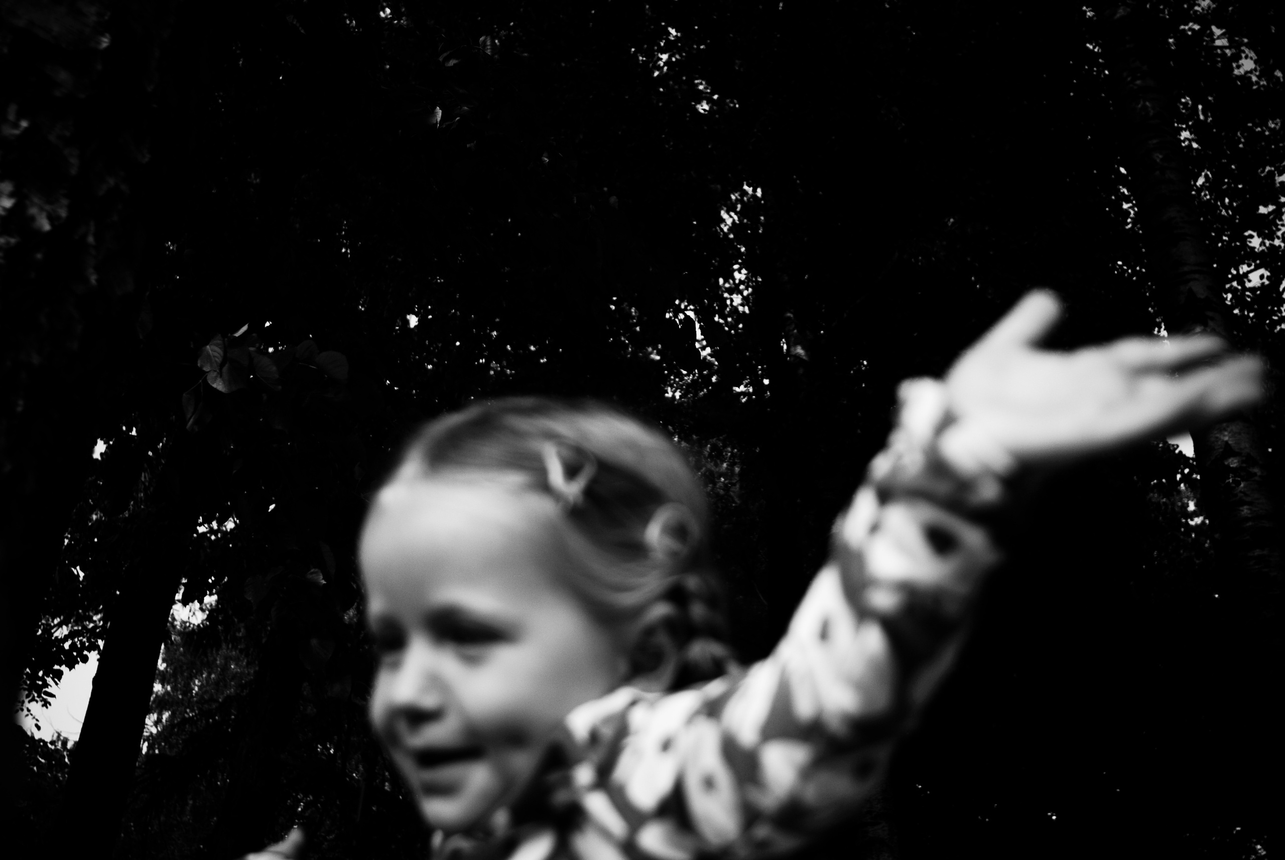 Яна, Катя и Таврический. Год спустя. Виктория Дини. Арт-фотография