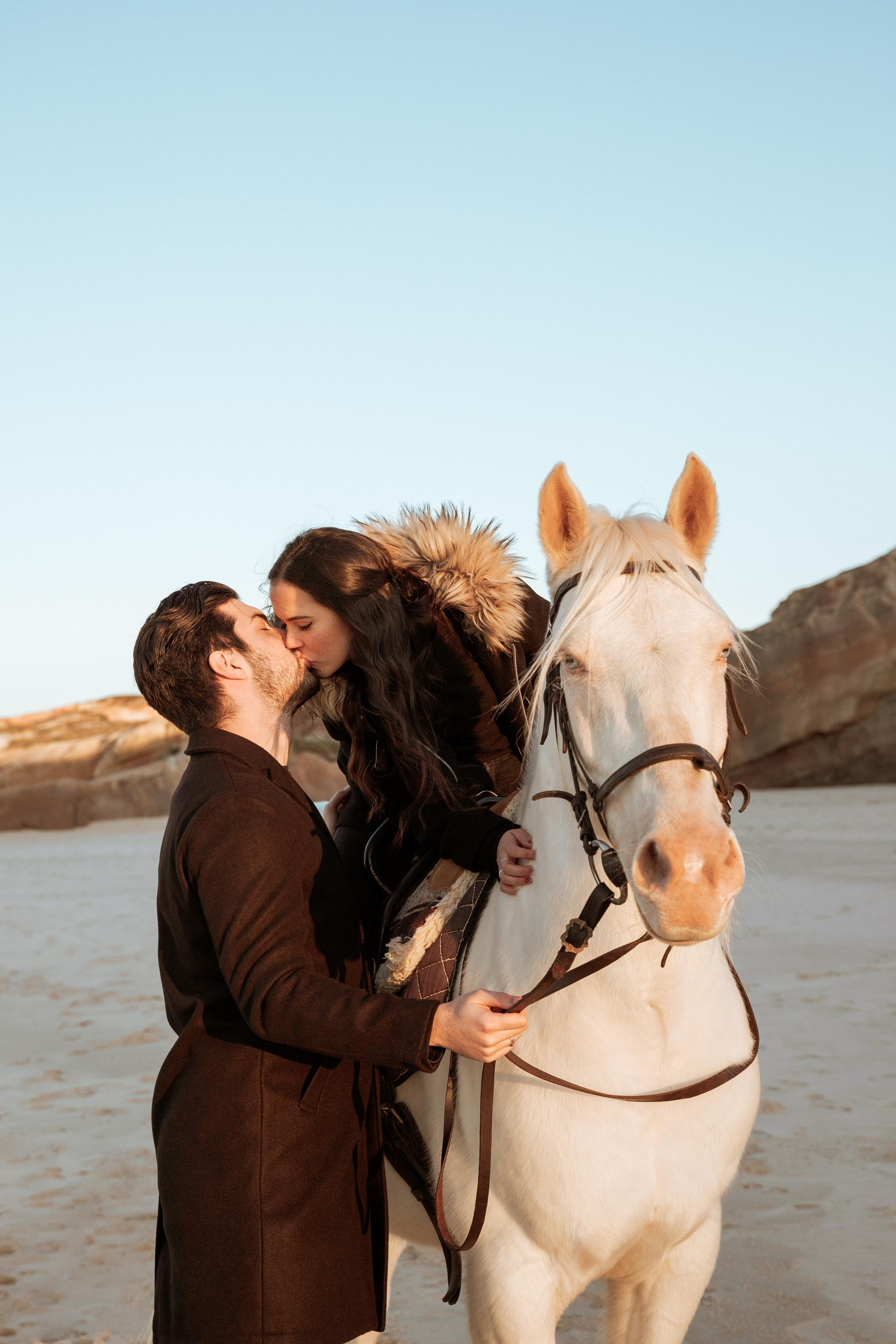 Carolina & Guilherme. Passeios a Cavalo na Praia Peniche | Eco Salgados Agroturismo