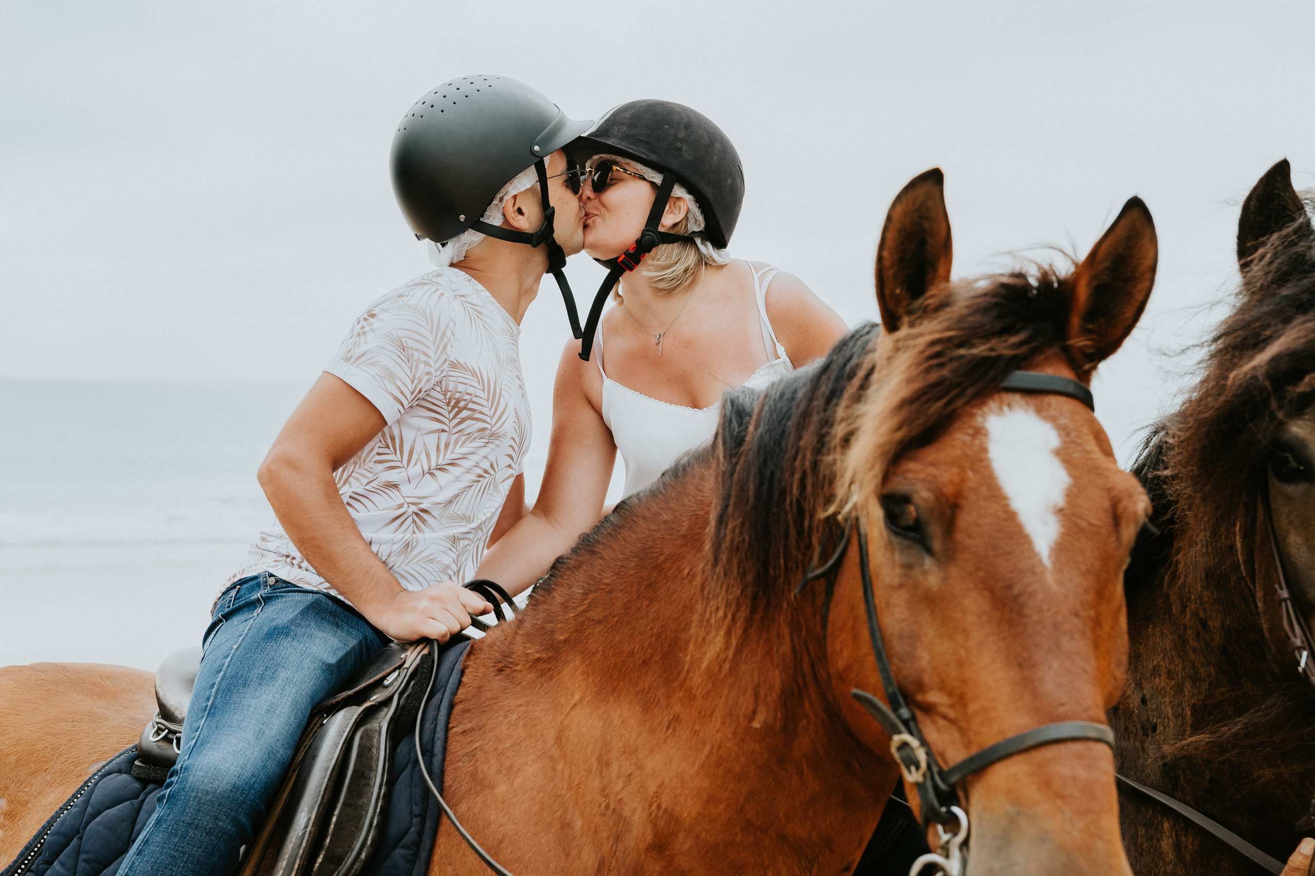 Eco Salgados Agroturismo — Méline & Joel. Passeios a Cavalo na Praia Peniche | Eco Salgados Agroturismo