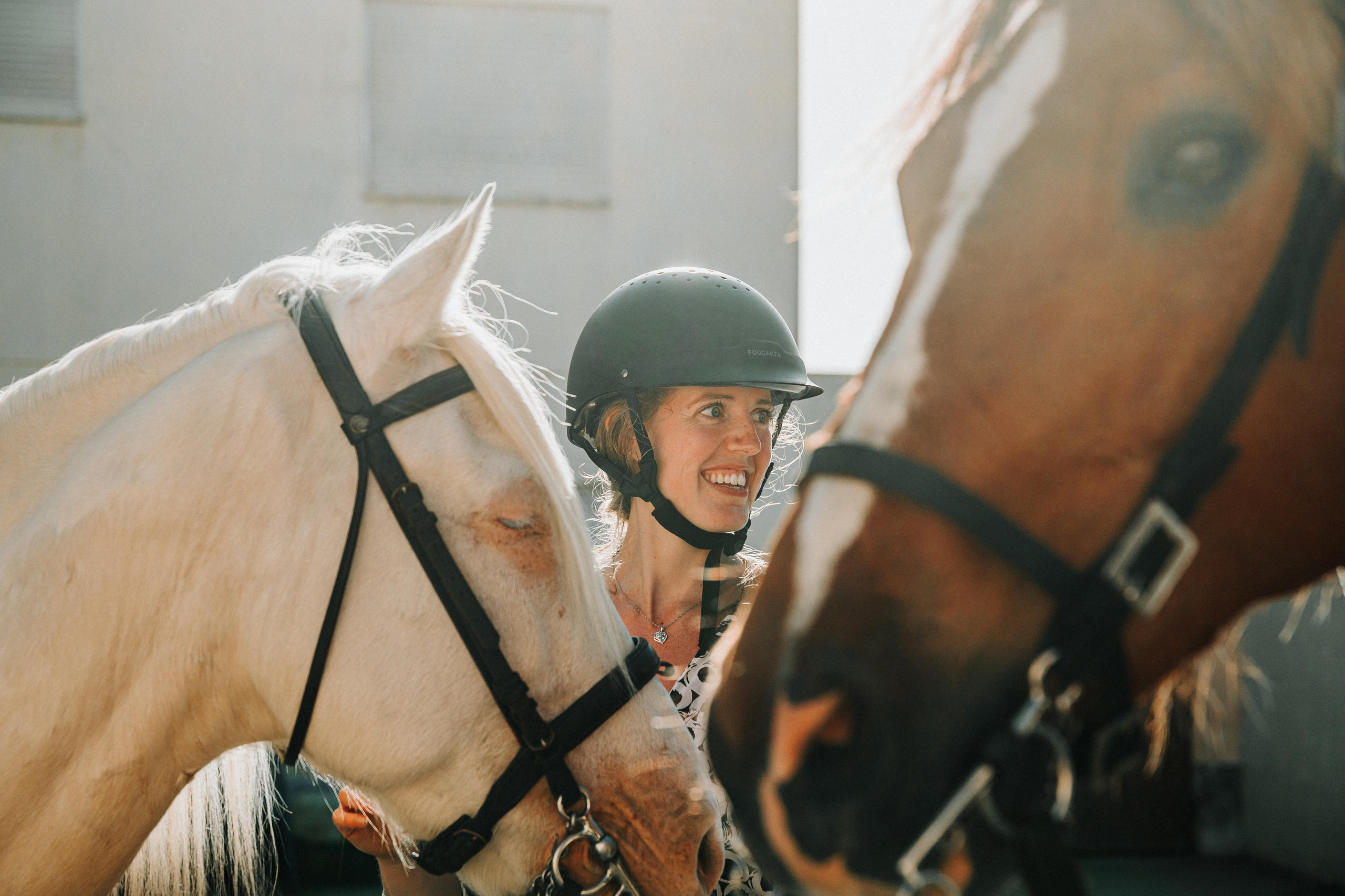 Eco Salgados Agroturismo — Laura & Nicolas. Passeios a Cavalo na Praia Peniche | Eco Salgados Agroturismo