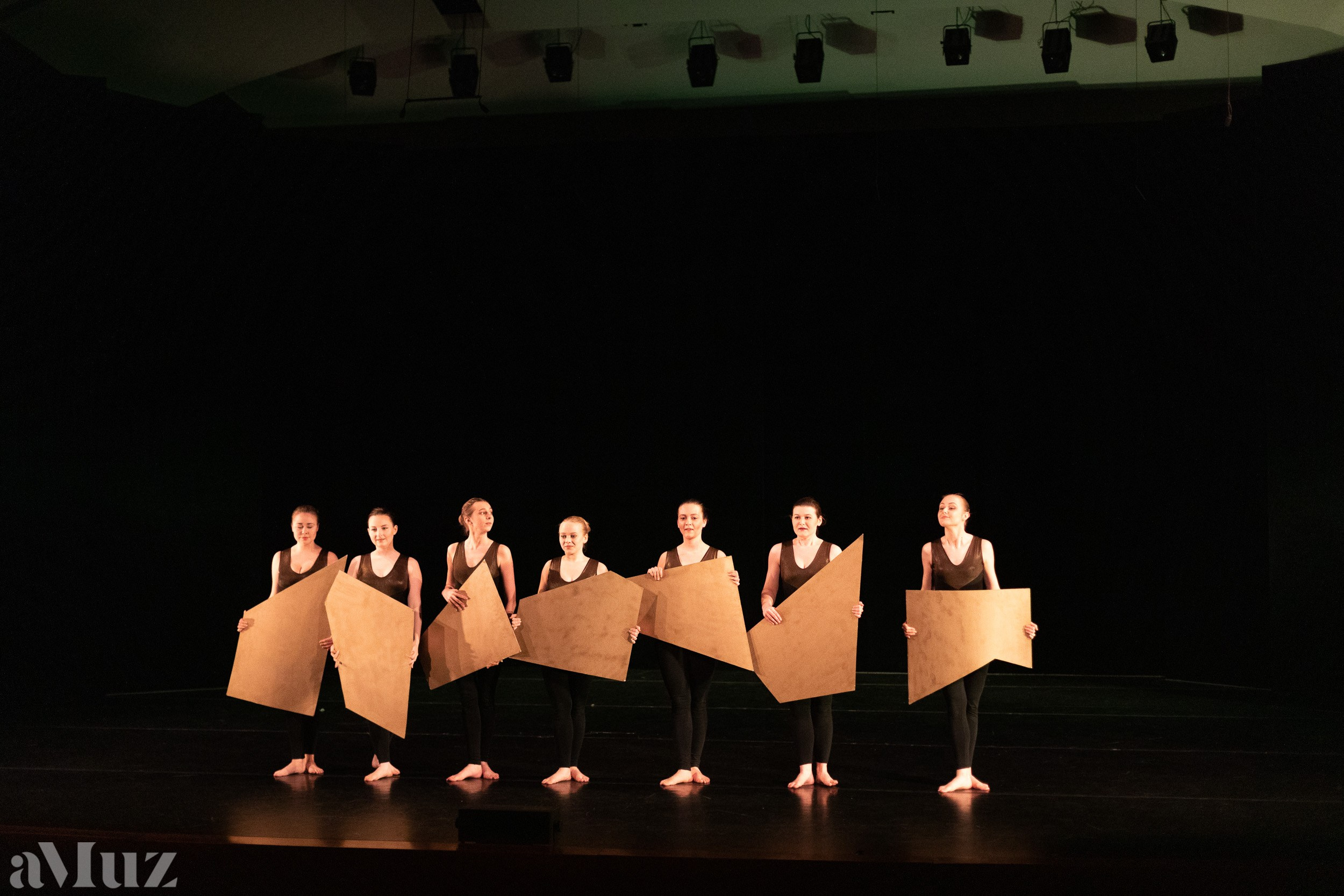 Rytmika. Fotograf Ślubny Warszawa - Sesje Biznesowe Rodzinne Eventy