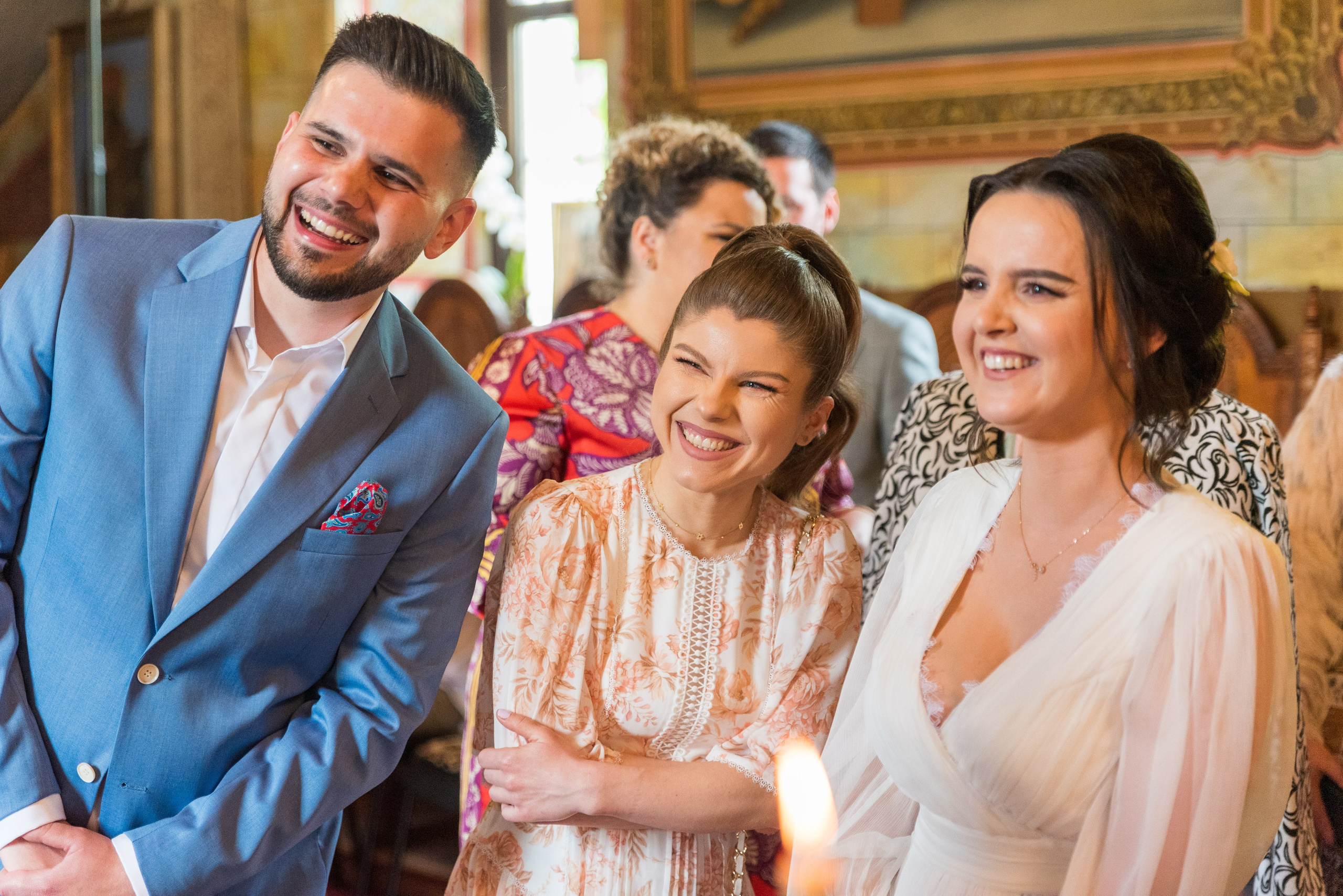 Fotograf botez, sedinta foto acasa, fotografii cu bebe, fotograf profesionist botez Bucuresti, sedinta foto de familie, sedinta foto cu bebe, fotografii la botez acasa, fotografii pregatiri bebe, botezul bebelusului, obiceiuri la botez, fotograf pentru botez, oferta foto botez, fotograf profesionist Bucuresti, botezul.