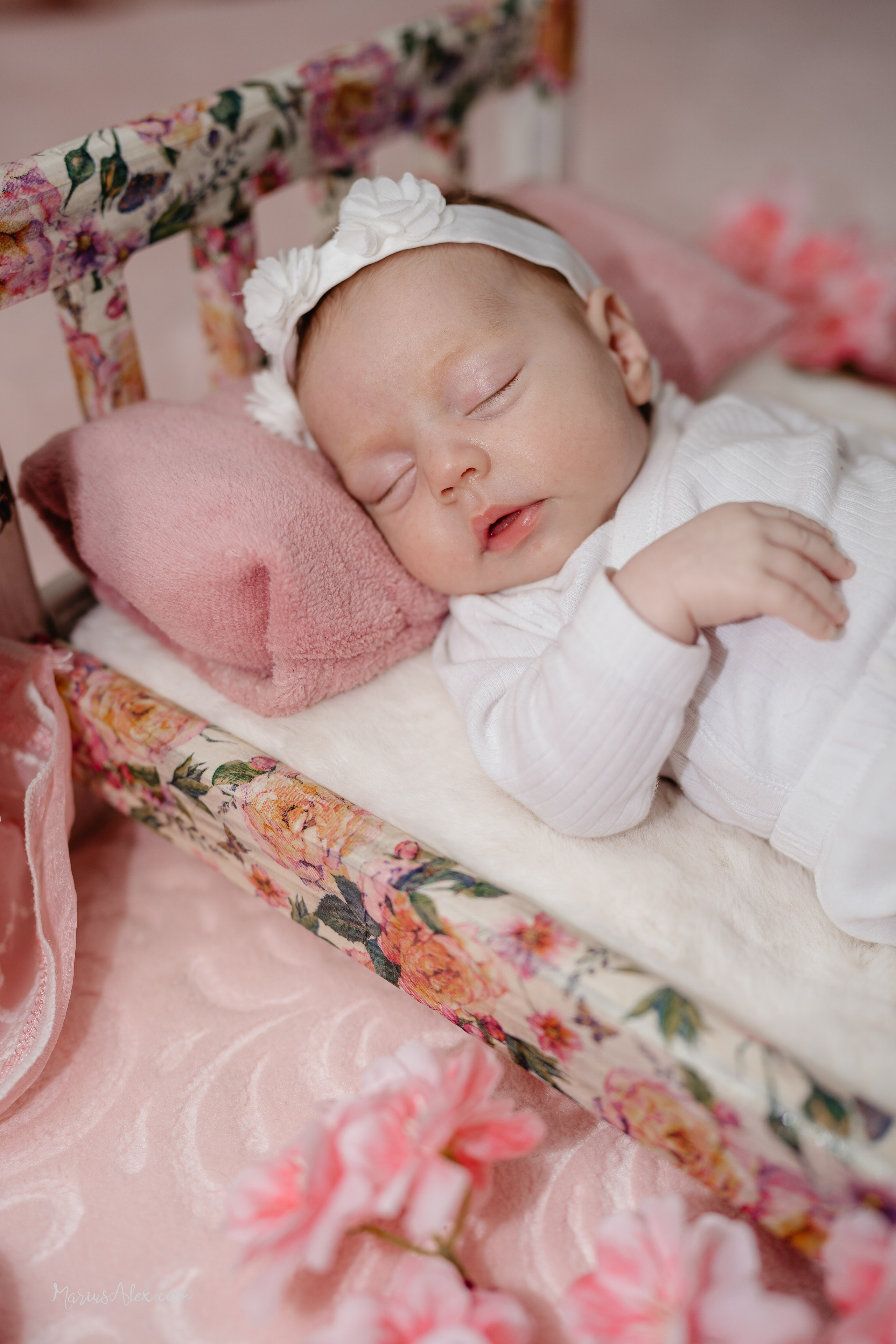 Botezul micutei Melania Selena. Marius Alex fotograf de eveniment si portret din Suceava