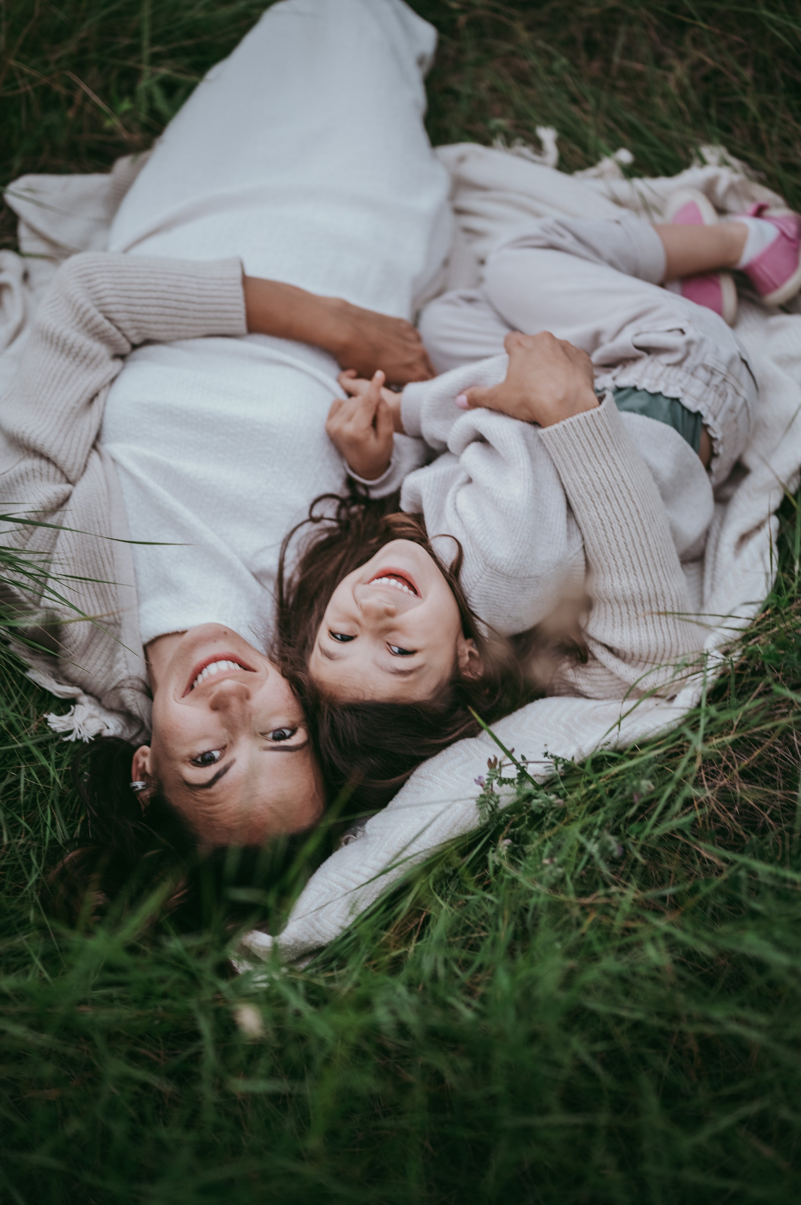 Bojana i Srna / mammy and me photosession. Deciji i porodicni fotograf u Beogradu Oksana Skendzic