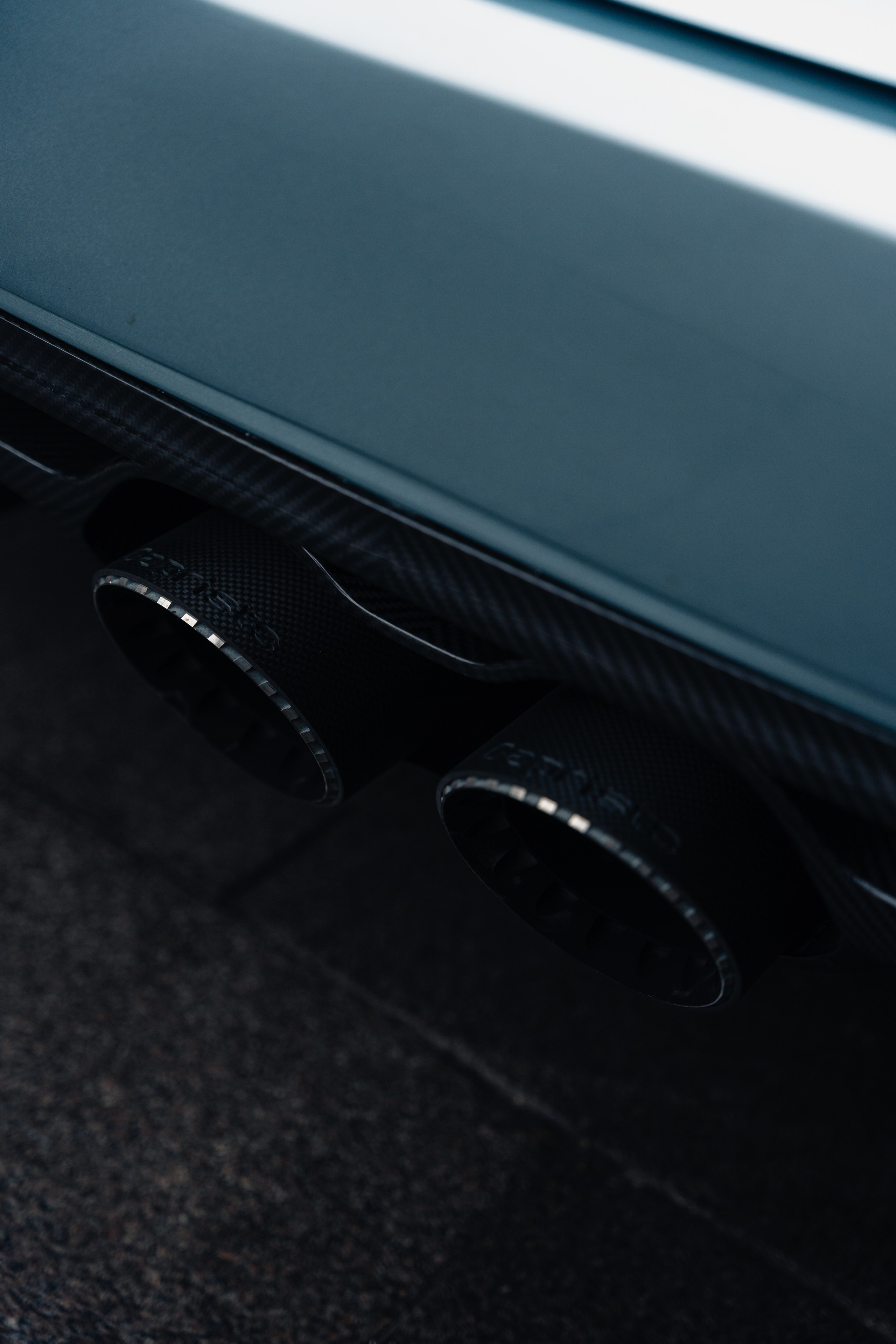 Afla Romeo Giulia ErreErre Fuoriserie. Photographe de voitures à Paris — Vitalii Motruk