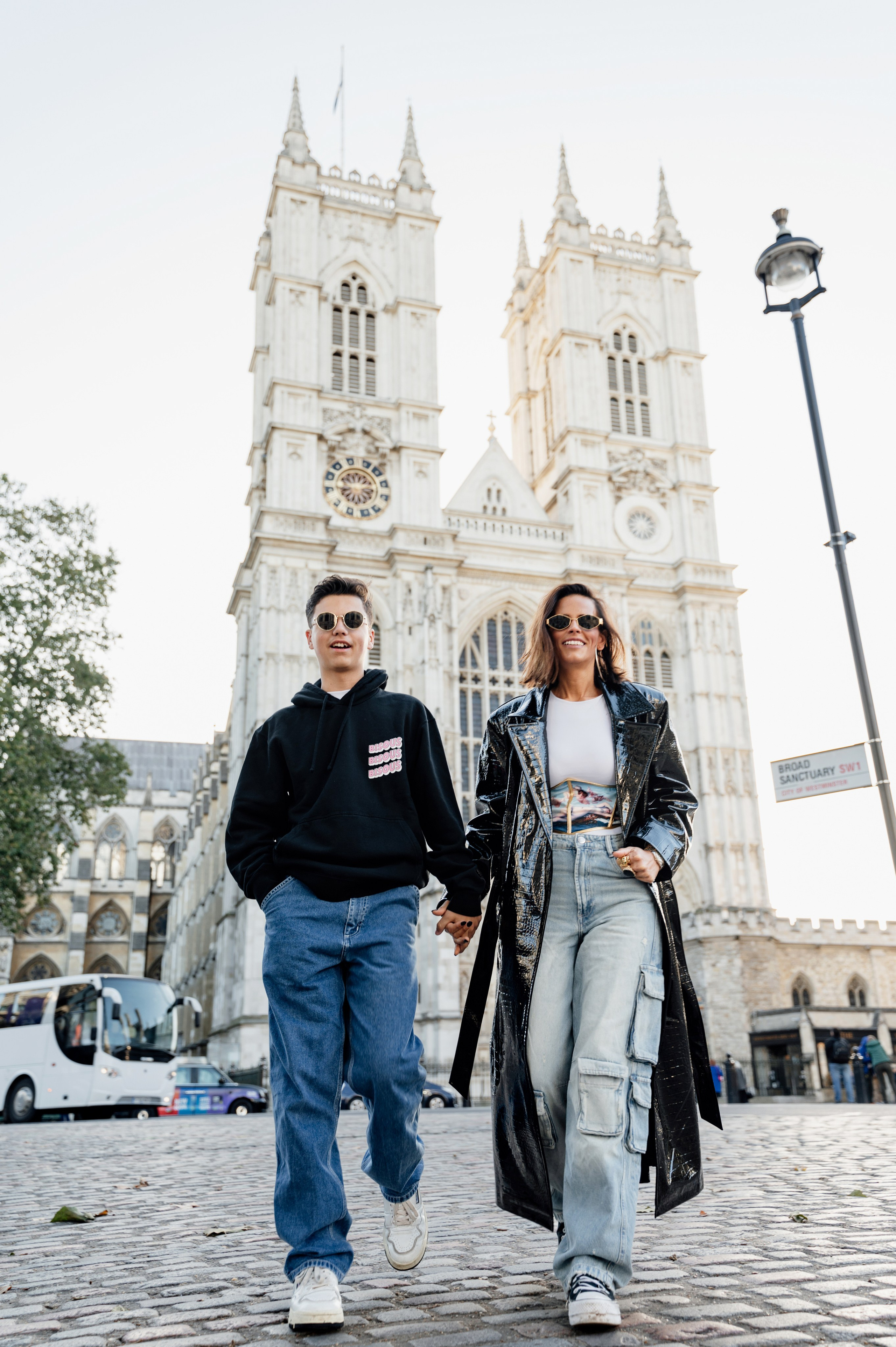 Tower Bridge+Westminster Carmela with son. FAMILY AND WEDDING PHOTOGRAPHER IN LONDON MARINA RIVA