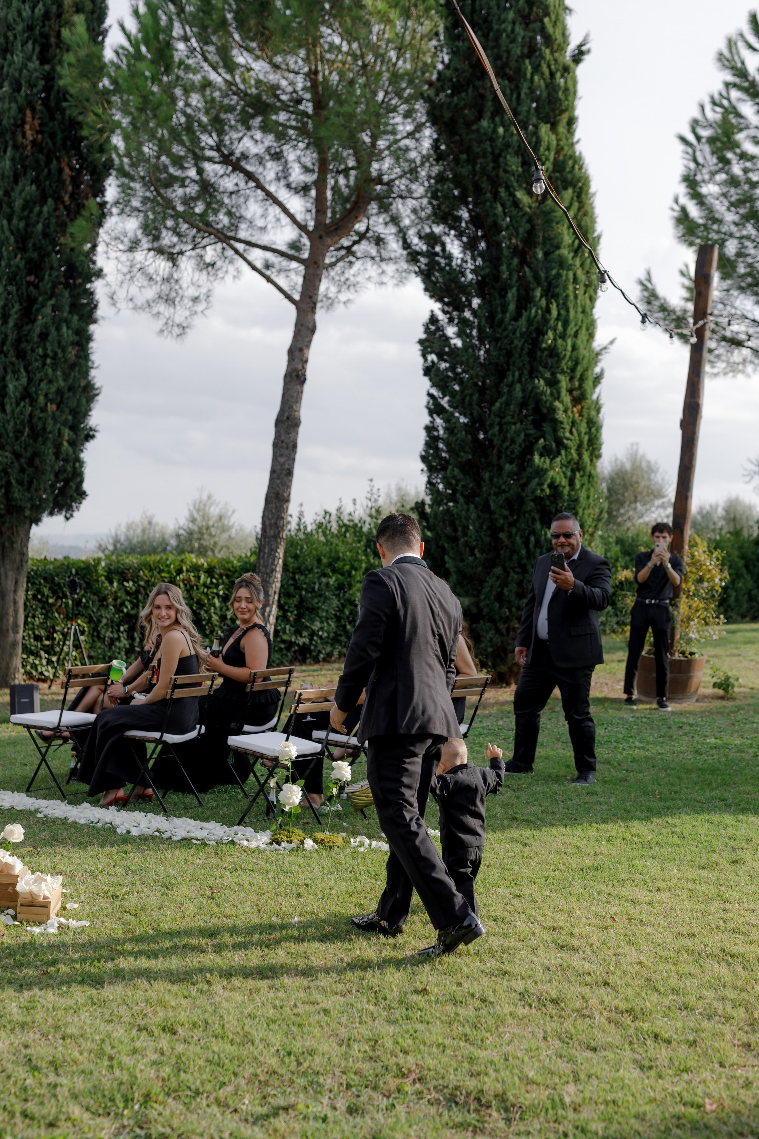 Dom&Ally. Wedding photographer Italy