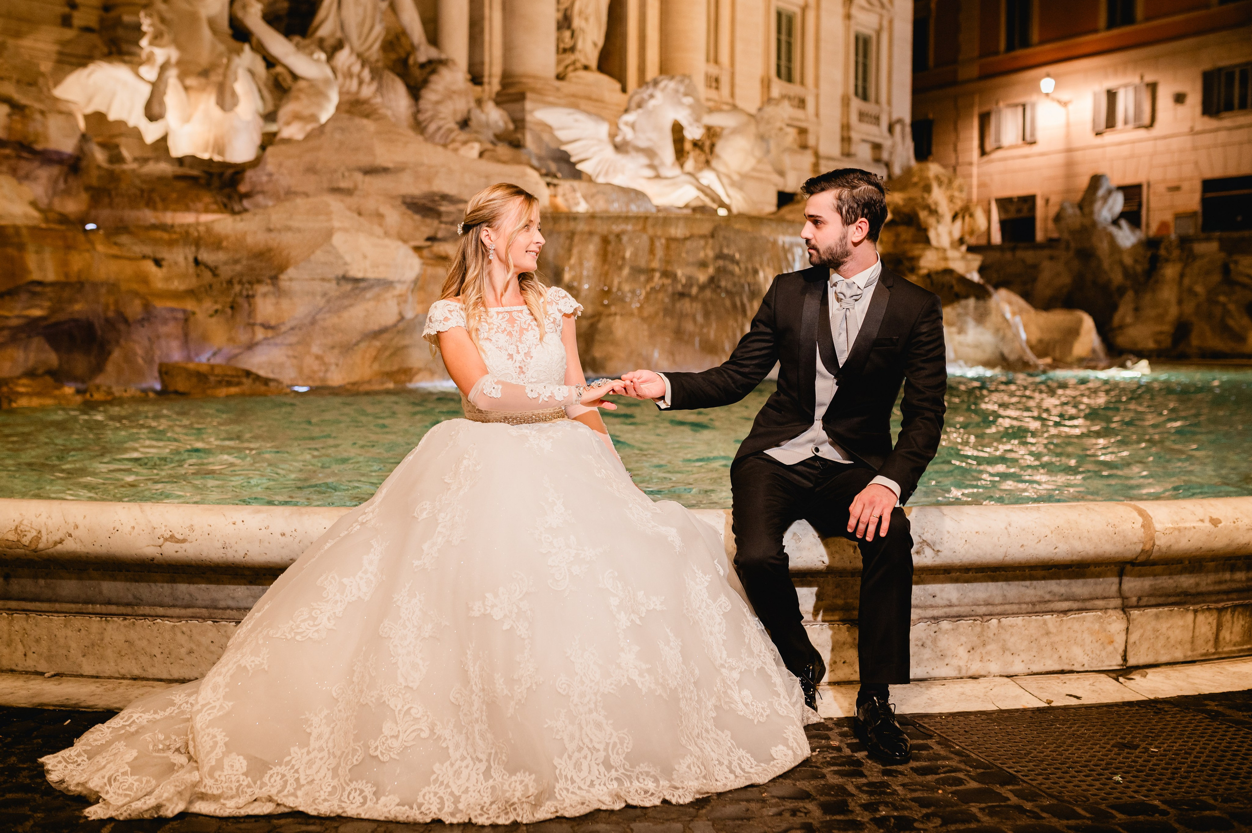 Servizio Post Matrimoniale Notturno a Roma. Fotografo Matrimonio a Roma | Servizio Fotografico Matrimonio