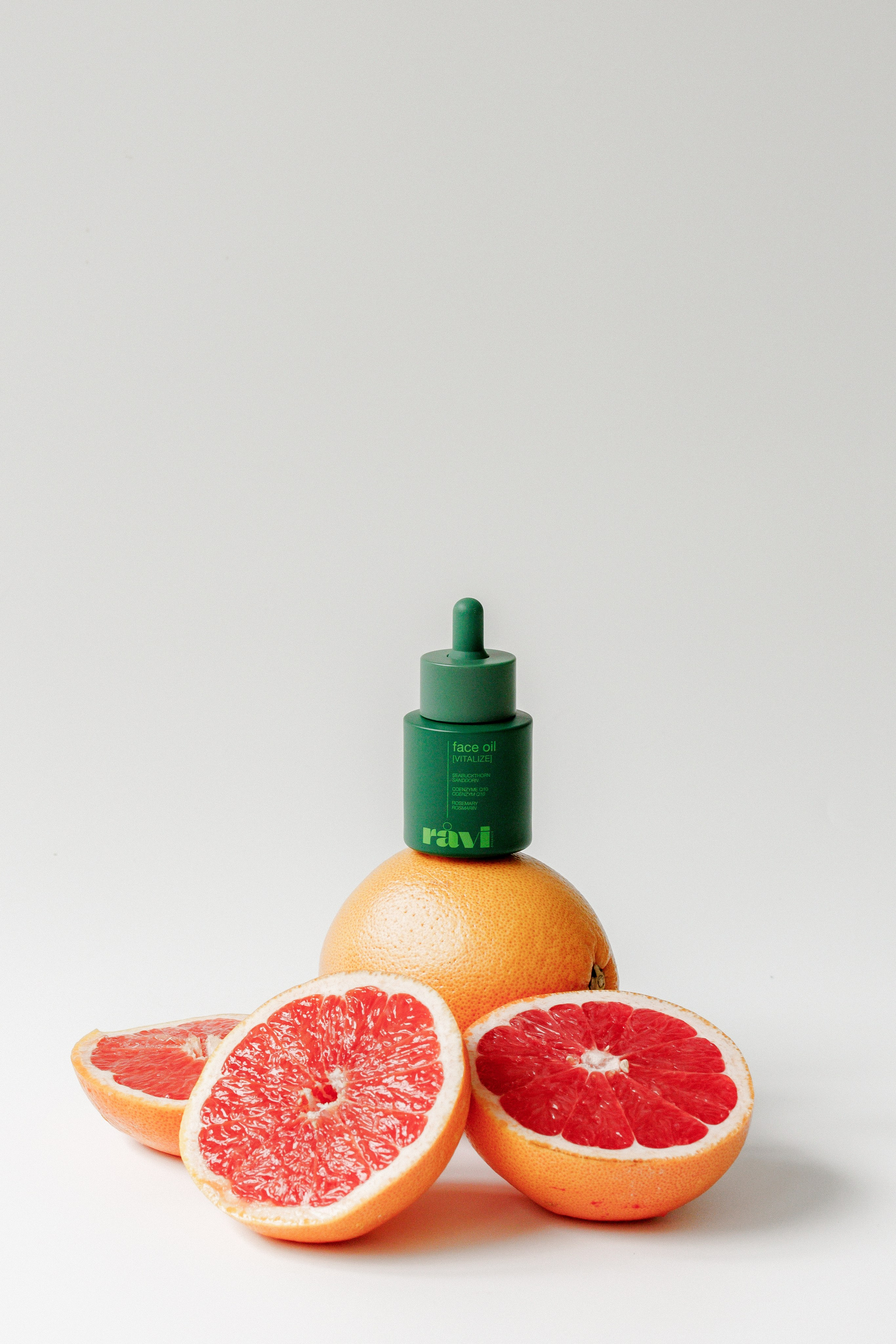 Ravi Organics. Familien- & Hochzeitsfotografin Schweiz. Valeria Diaz in Zürich und Umgebung