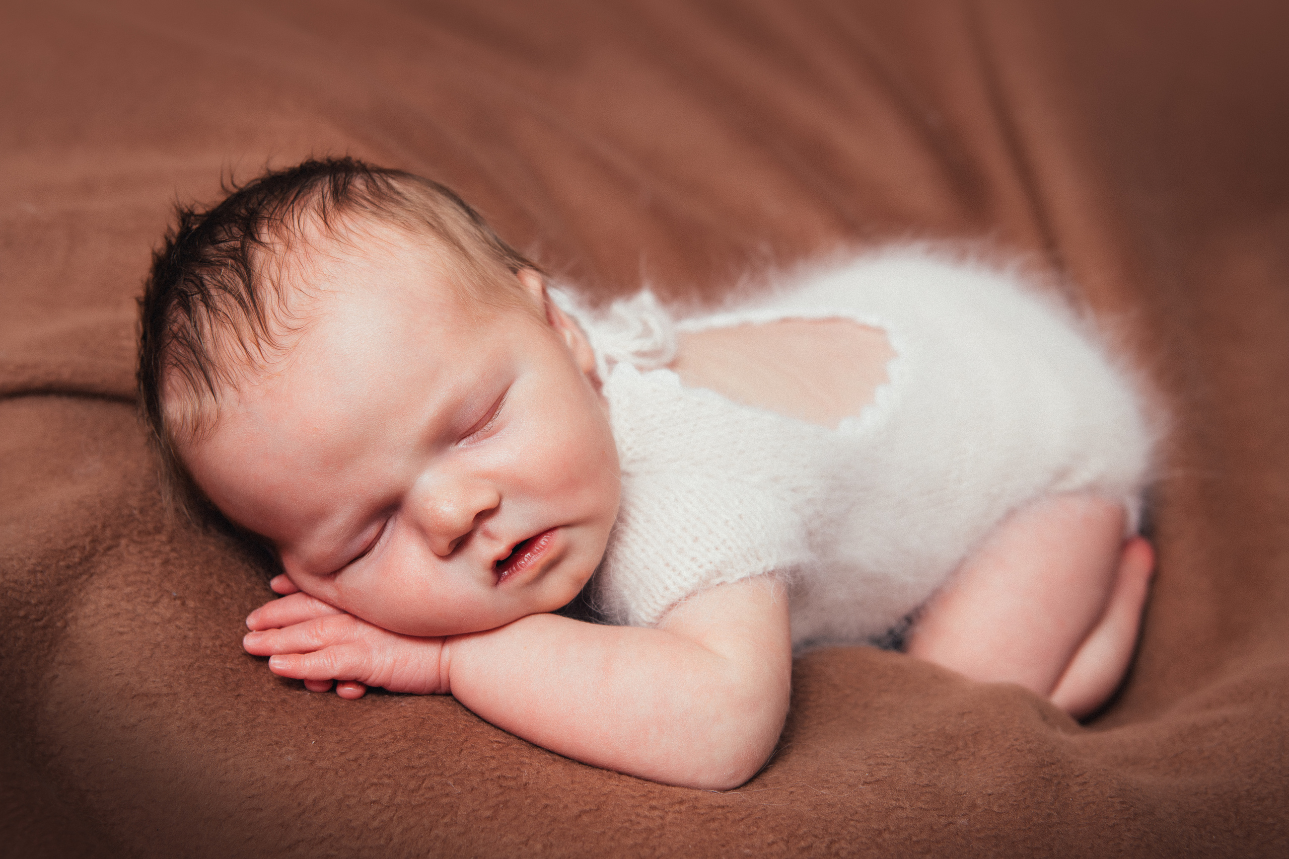 Kira Newborn. Fotograf in Freiburg, Meerim Kaufmann