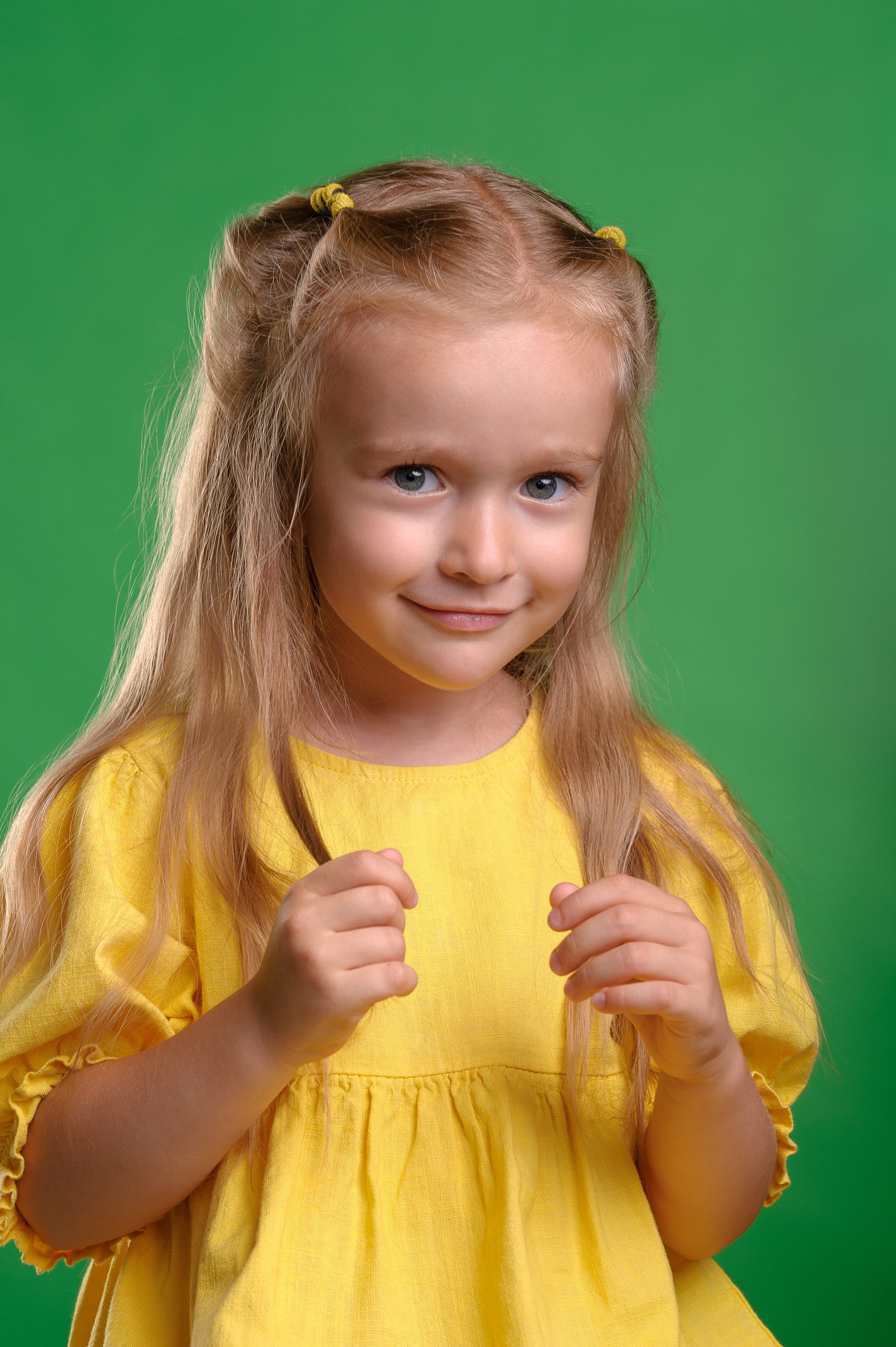 Студийный Портрет Амиры. Семейный фотограф в Кишинёве THOMAS SHTIFT