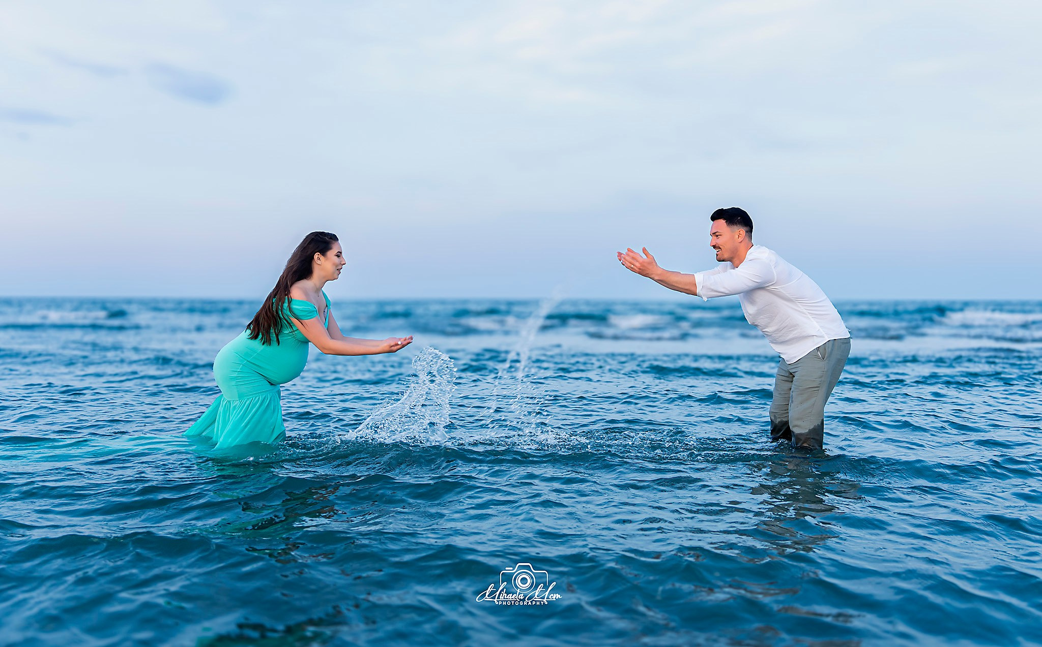 Fotograf nunta Constanta. Servicii foto video Constanta. MCM Happy Studio – Fotograf & Videograf Evenimente | Nuntă & Botez