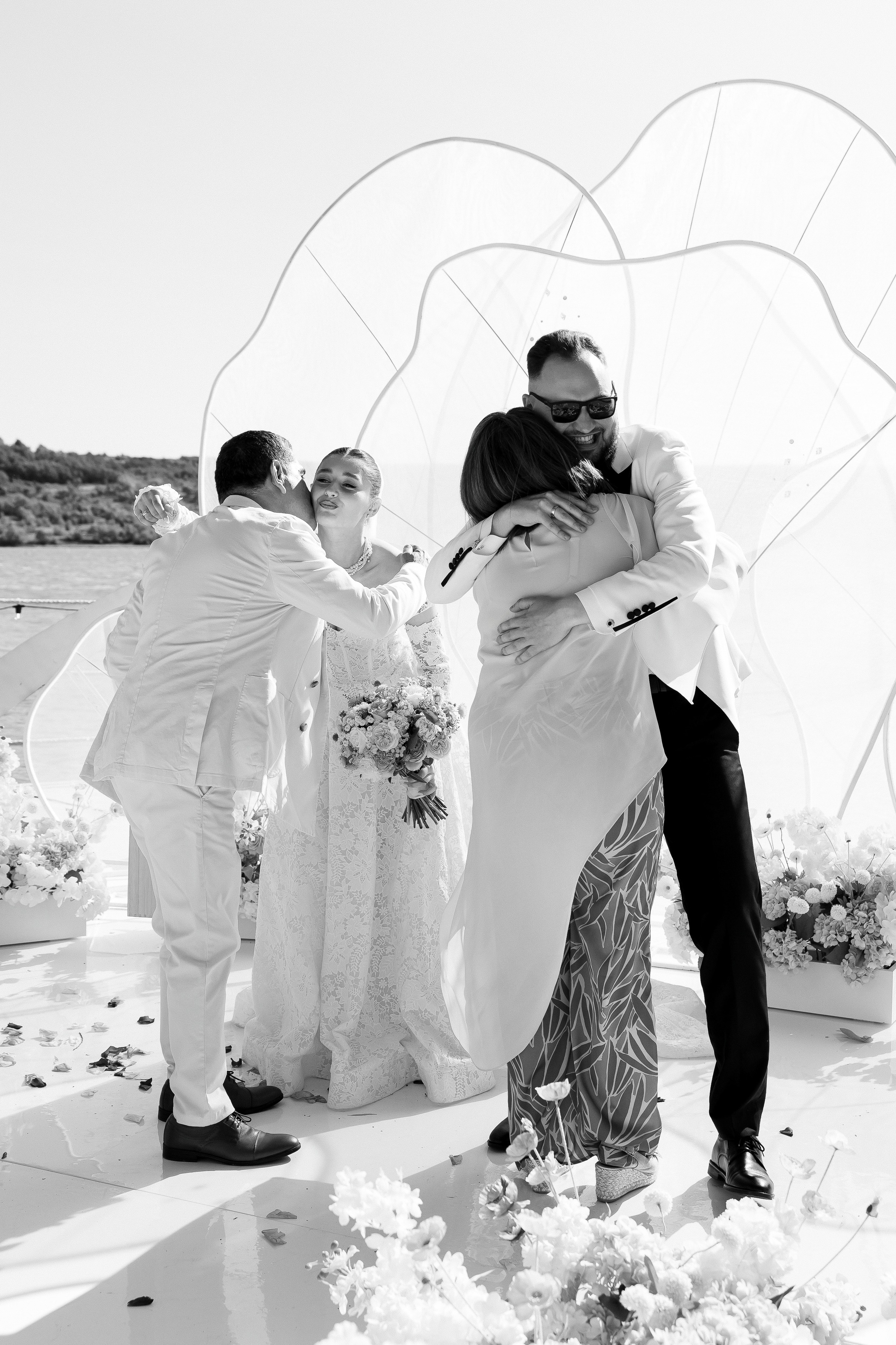 Florin & Corina — Complexul Turistic Costesti — Wedding Day. Servicii Foto și Video 067188353