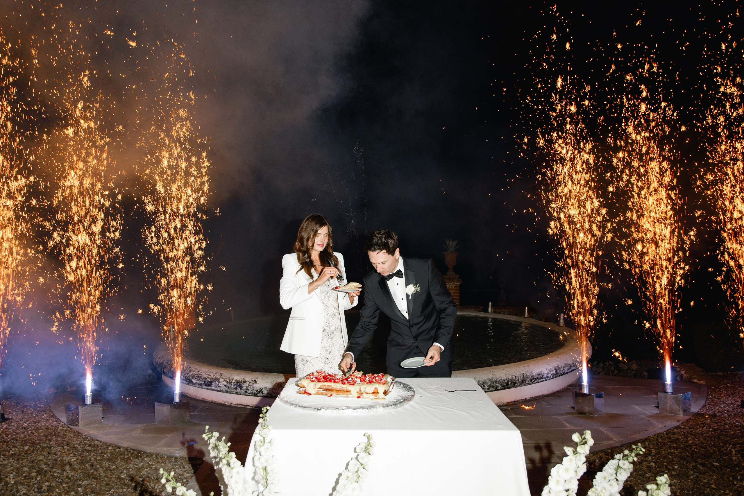 Destination wedding Photographer Italy Tuscany Rome Como Umbria. Wedding Photographer Rome Tuscany Como Sicily Puglia Amalfy Italy- Oksana Savenchuk