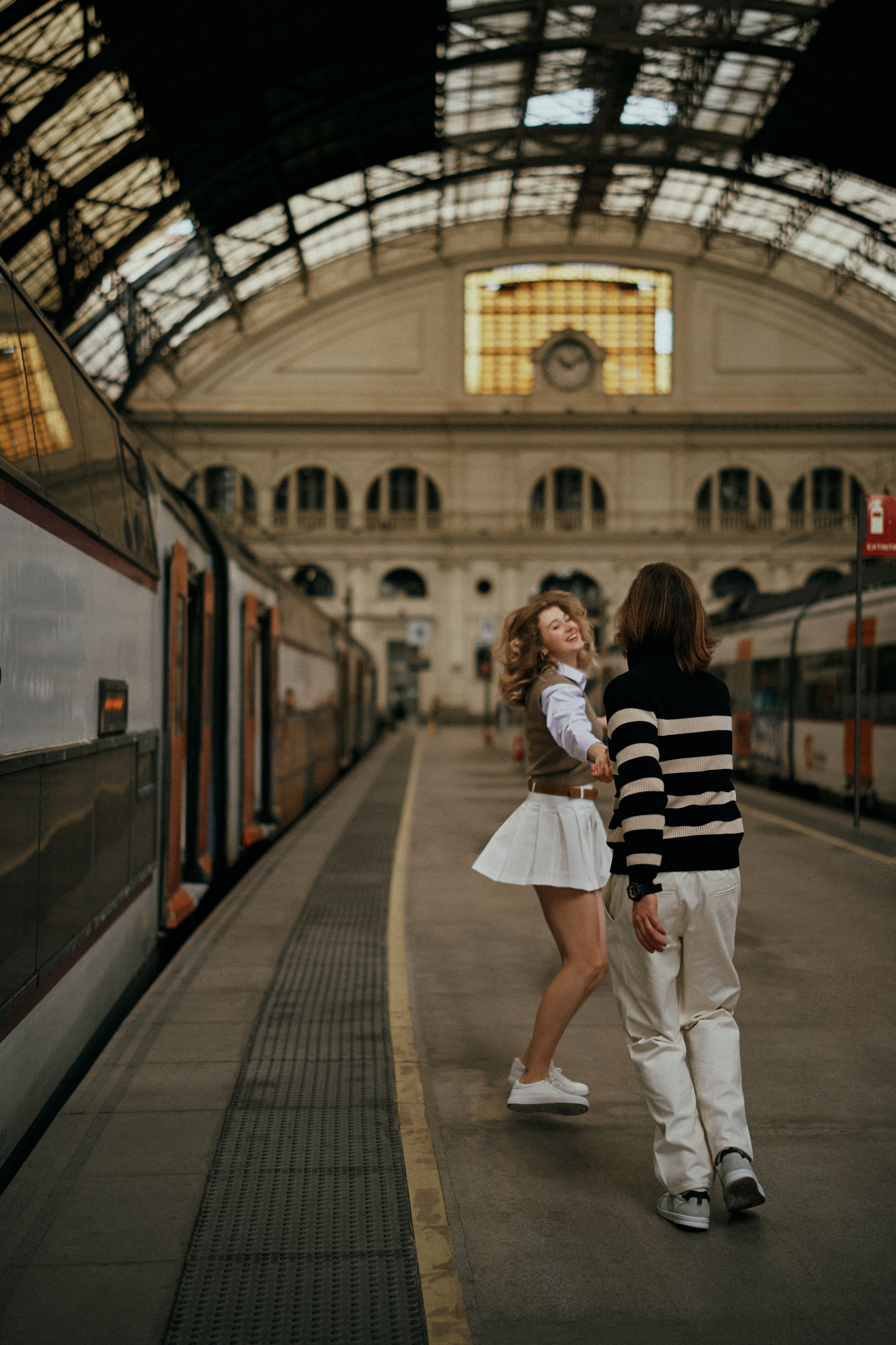 Тим и Кэт. Французский вокзал. Барселона. Фотограф в Барселоне Жанна Захарченко