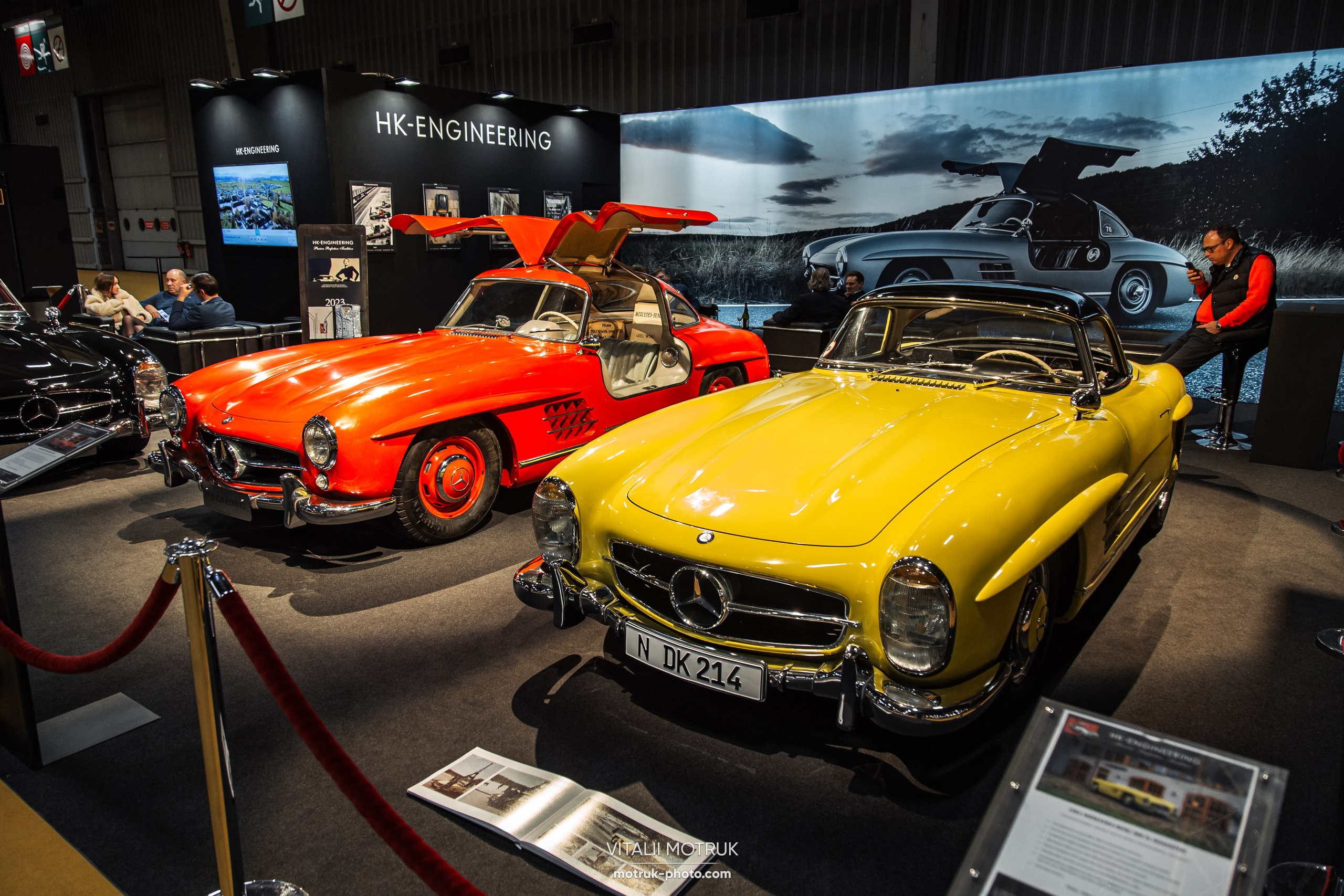 Retromobile 2023. Photographer in Paris — Vitalii Motruk