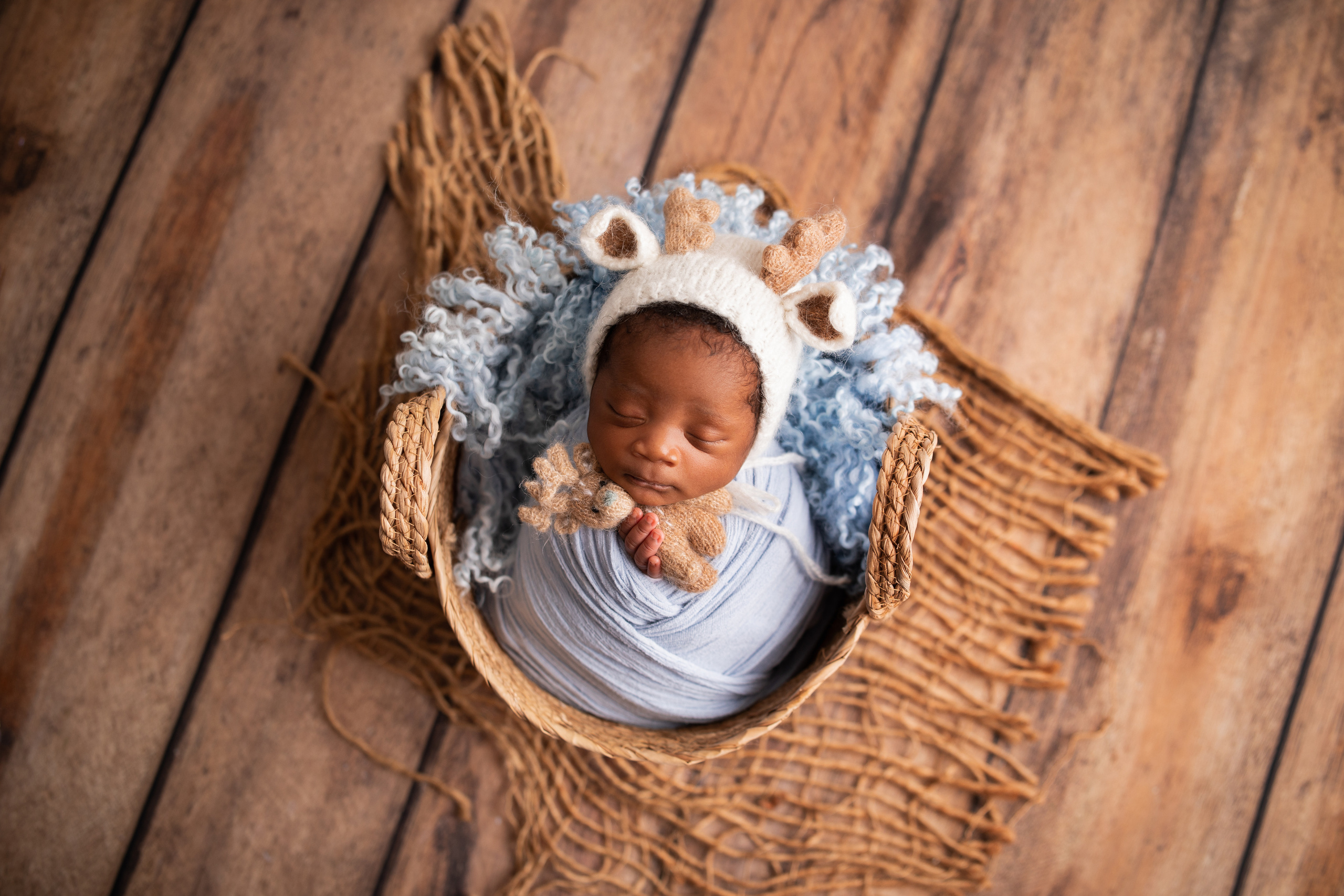 NEWBORN. Valokuvaaja Itä-Uudellamaalla Viktoria photography