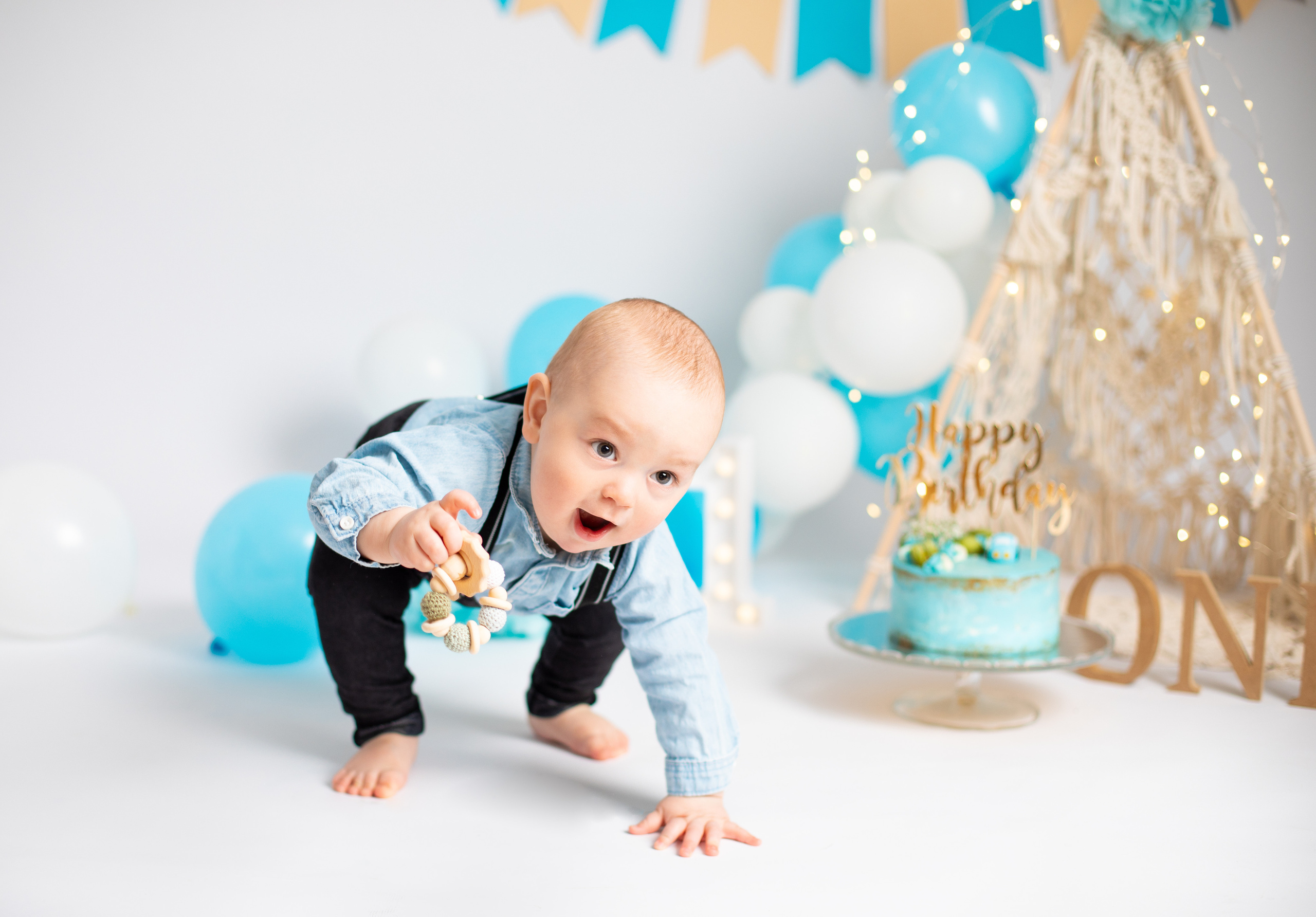 CAKE SMASH ja 1 V KUVAUKSET. Valokuvaaja Itä-Uudellamaalla Viktoria photography