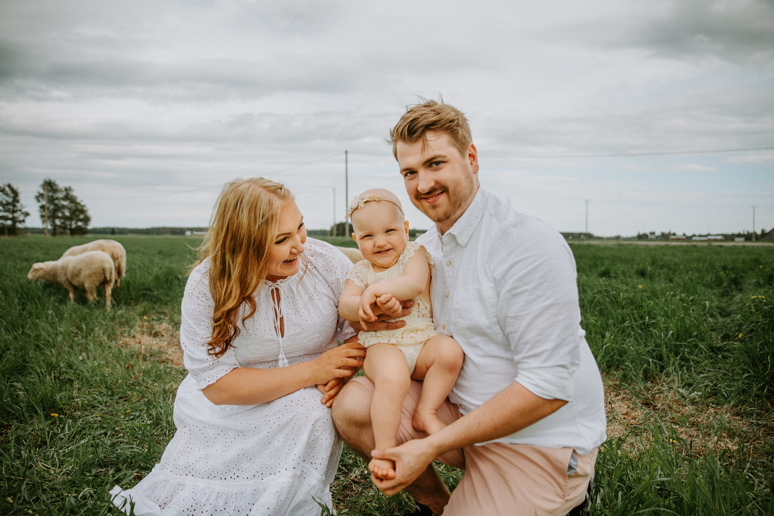 PERHEKUVAUS. Valokuvaaja Itä-Uudellamaalla Viktoria photography