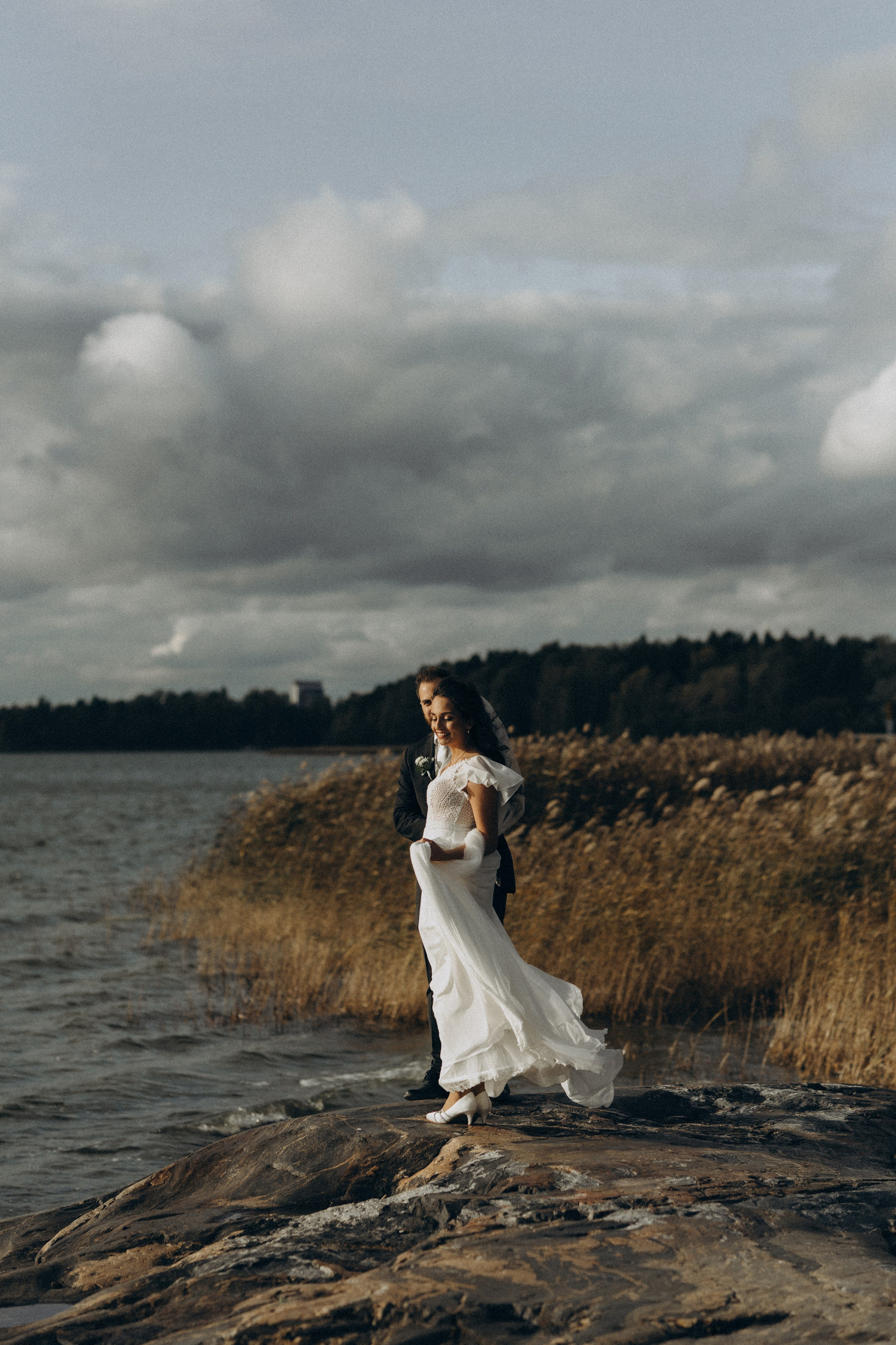 W&S. Wedding and portrait photographer in Helsinki Vickan O