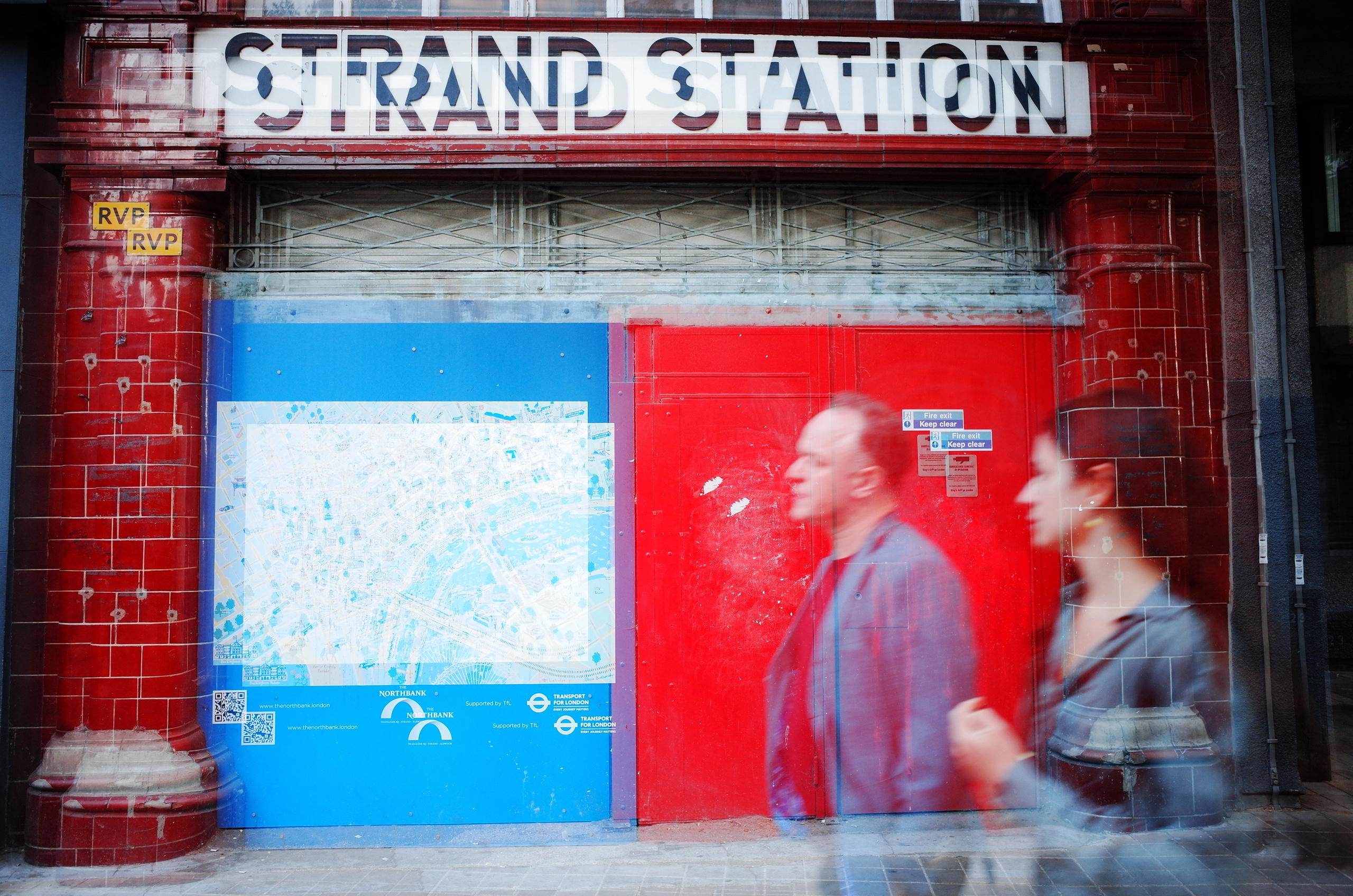 Strand Song. Victoria Dini. Art photography in London / Folkestone, UK