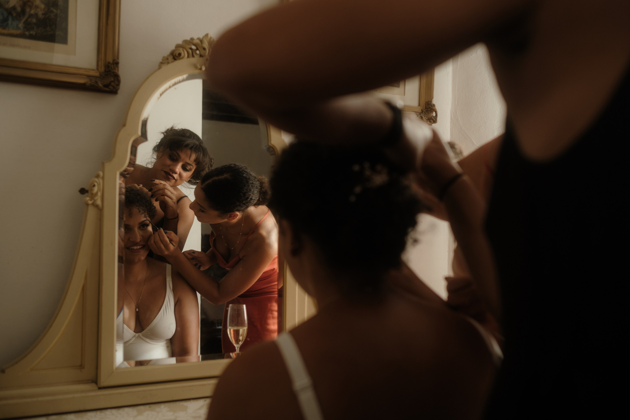 Morgan & Anthony. La Baronia. Paola wedding photographer / videographer in Barcelona