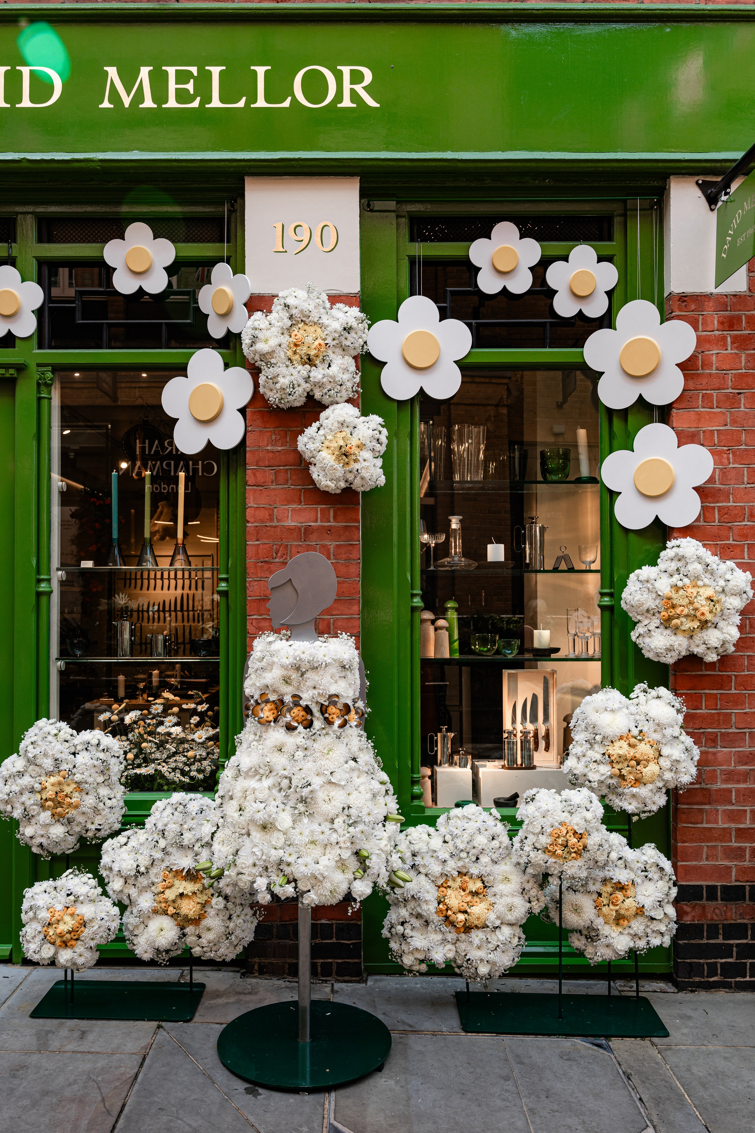 Chelsea_in_bloom. Tonya Kyrylenko photographer in London