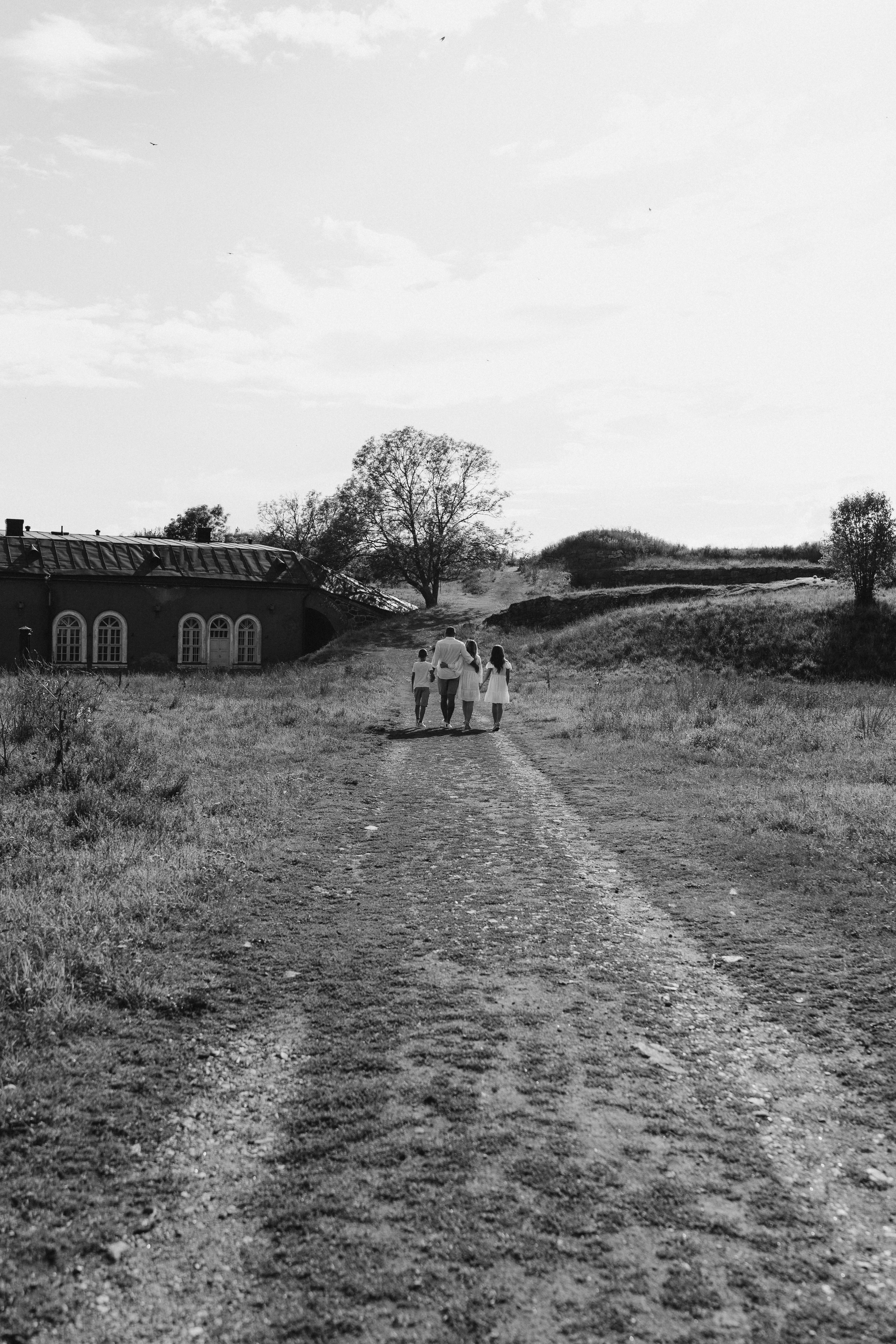 Suomenlinna. Wedding and portrait photographer in Helsinki Vickan O