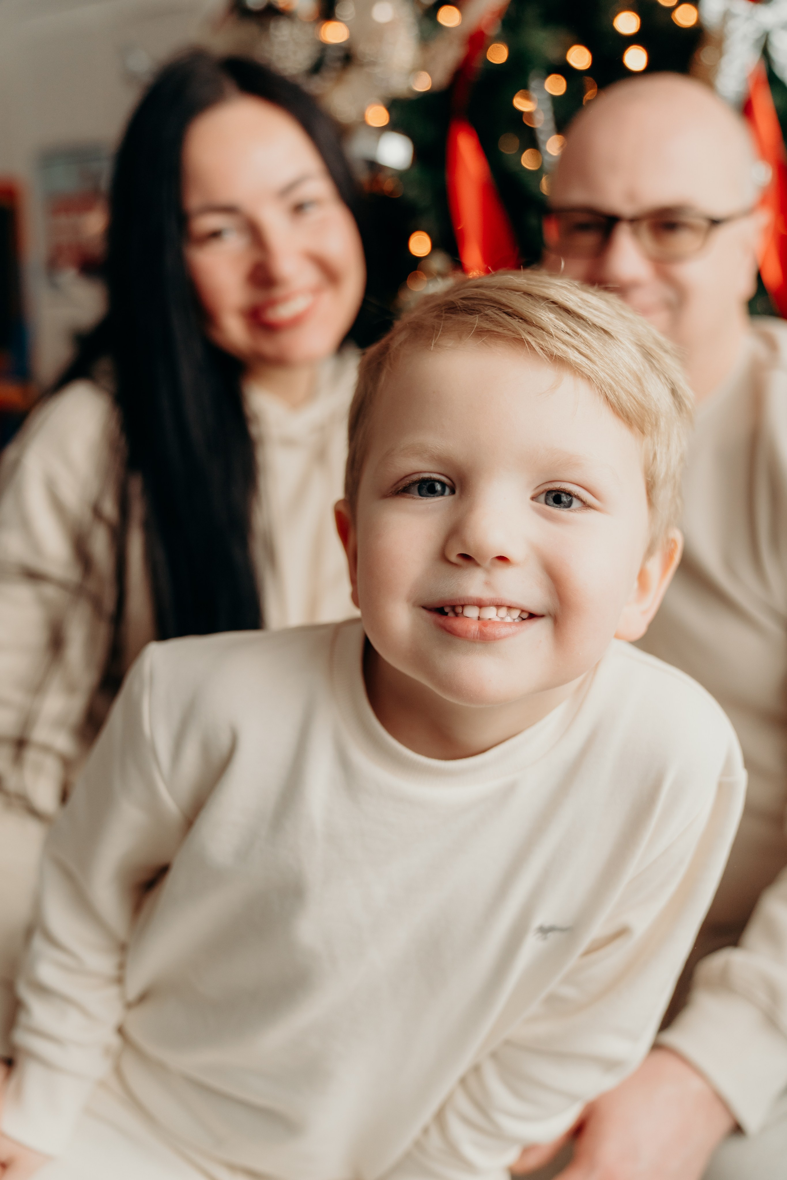 Derbyshire Family. New Year in-home photo session, Washington. Newcastle Upon Tyne Photographer Yana Balatskaya