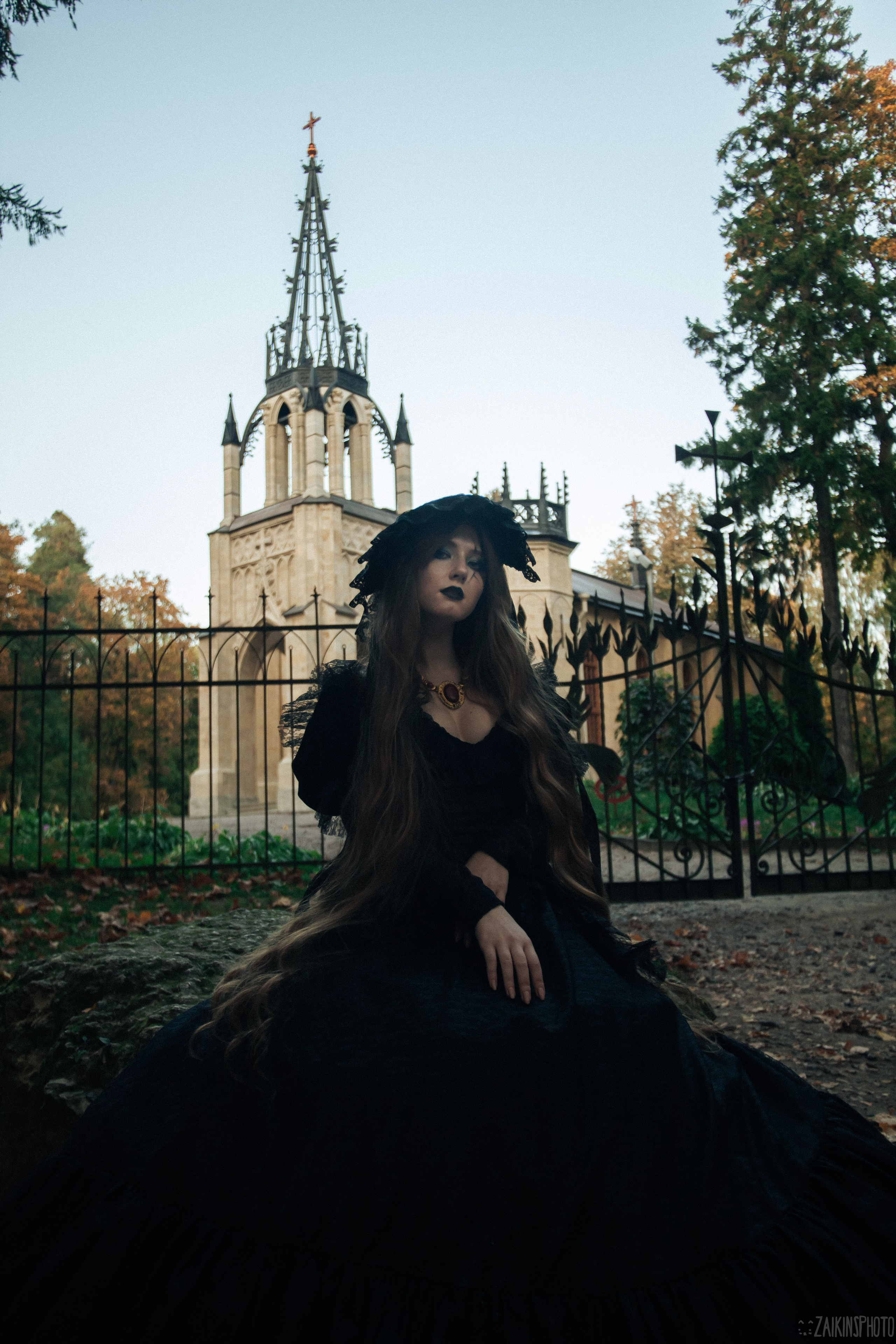 The Dark Autumn. Main