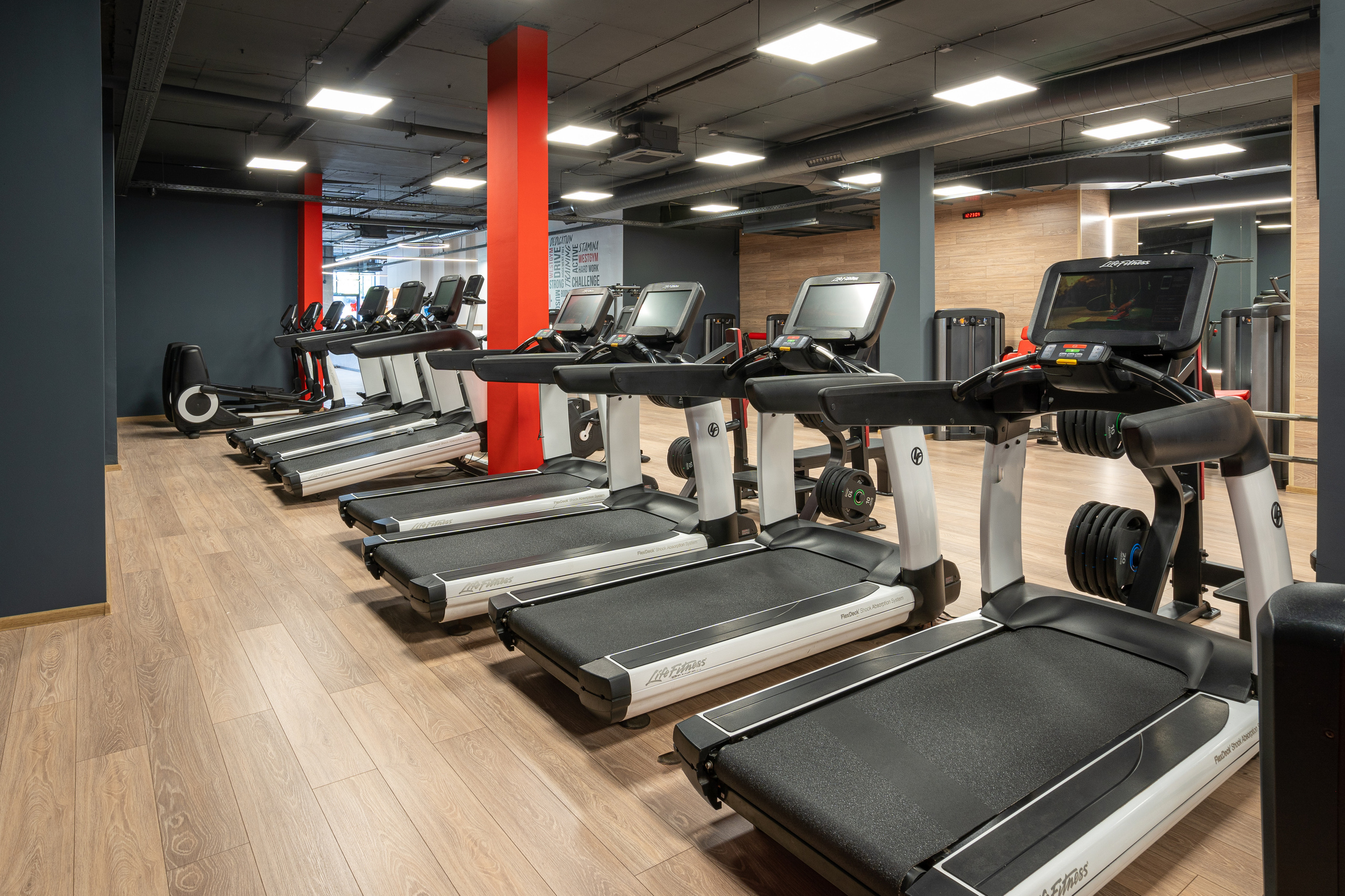 West Gym Пловдив. Професионален фотограф в Пловдив и областта