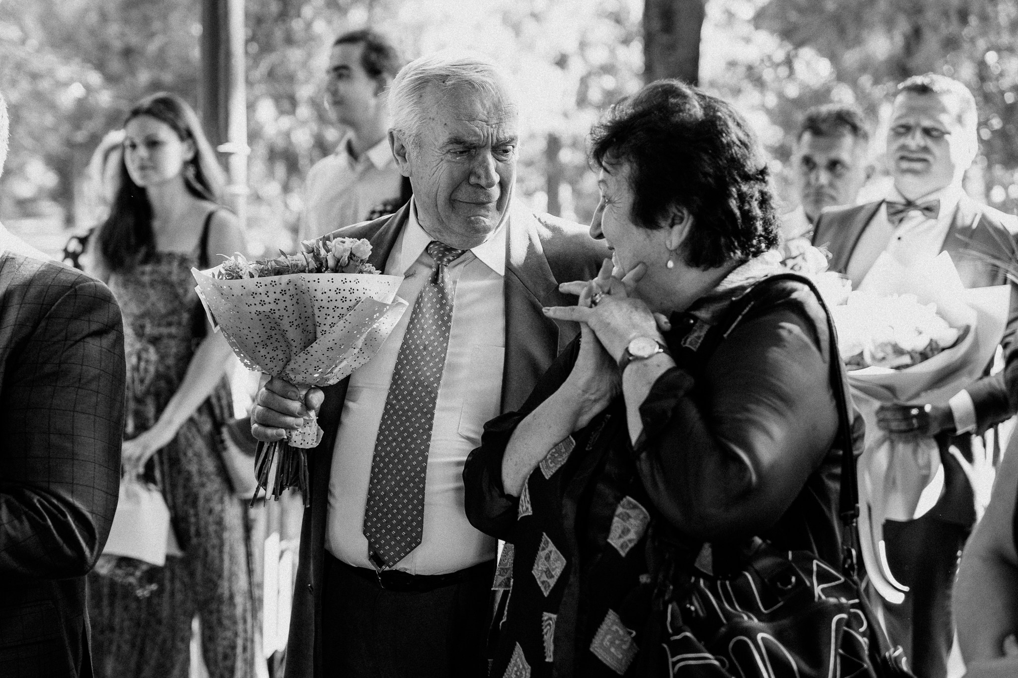 Fotograf cununie civilia, foisorul din Parcul Central din Cluj-Napoca. Horatiu Fat: Fotograf si Videograf Profesionist Nunta Cluj-Napoca