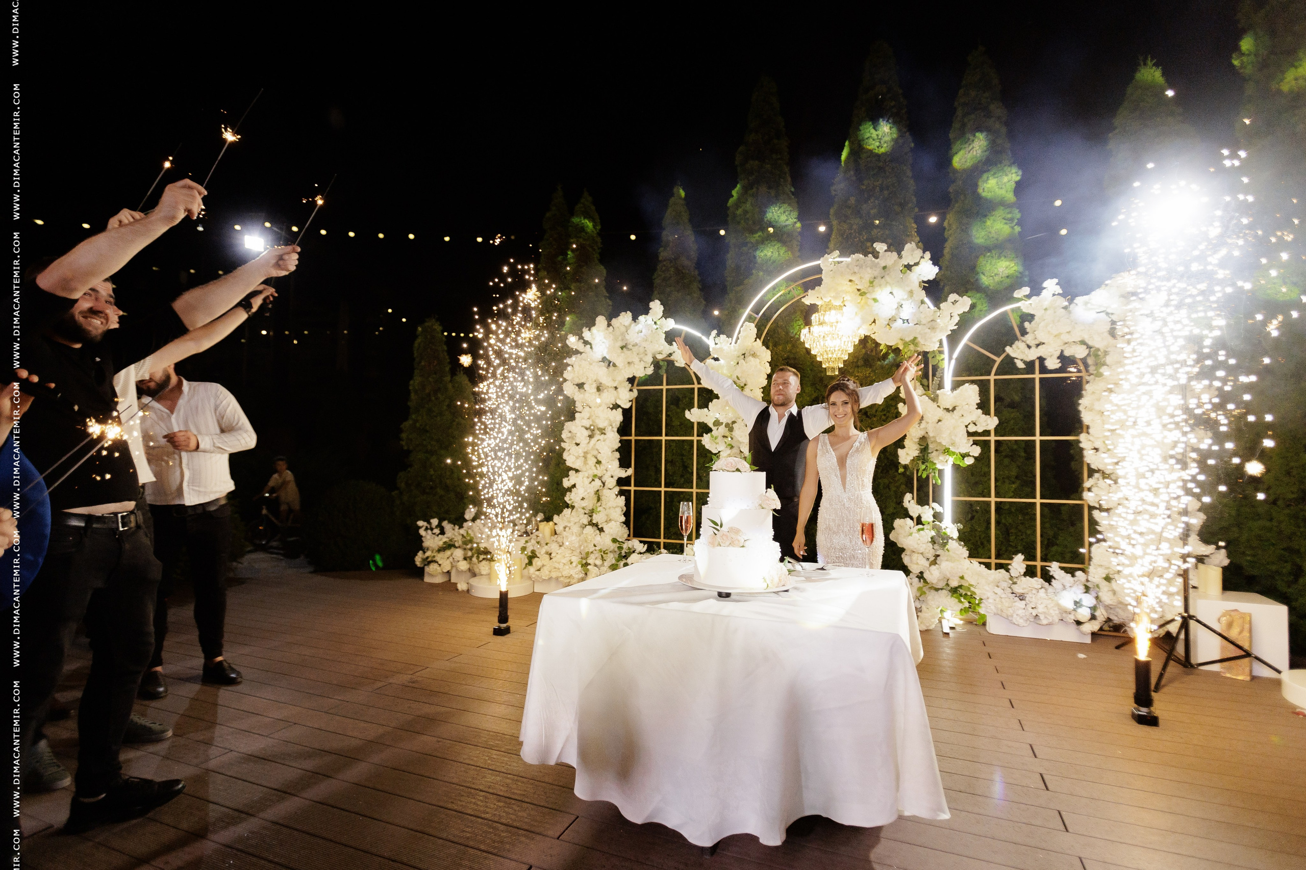 TUDOR & ALIONA | Gril Parc. Fotograf de nuntă în Chisinau, Moldova. Poze și Video Comerciale