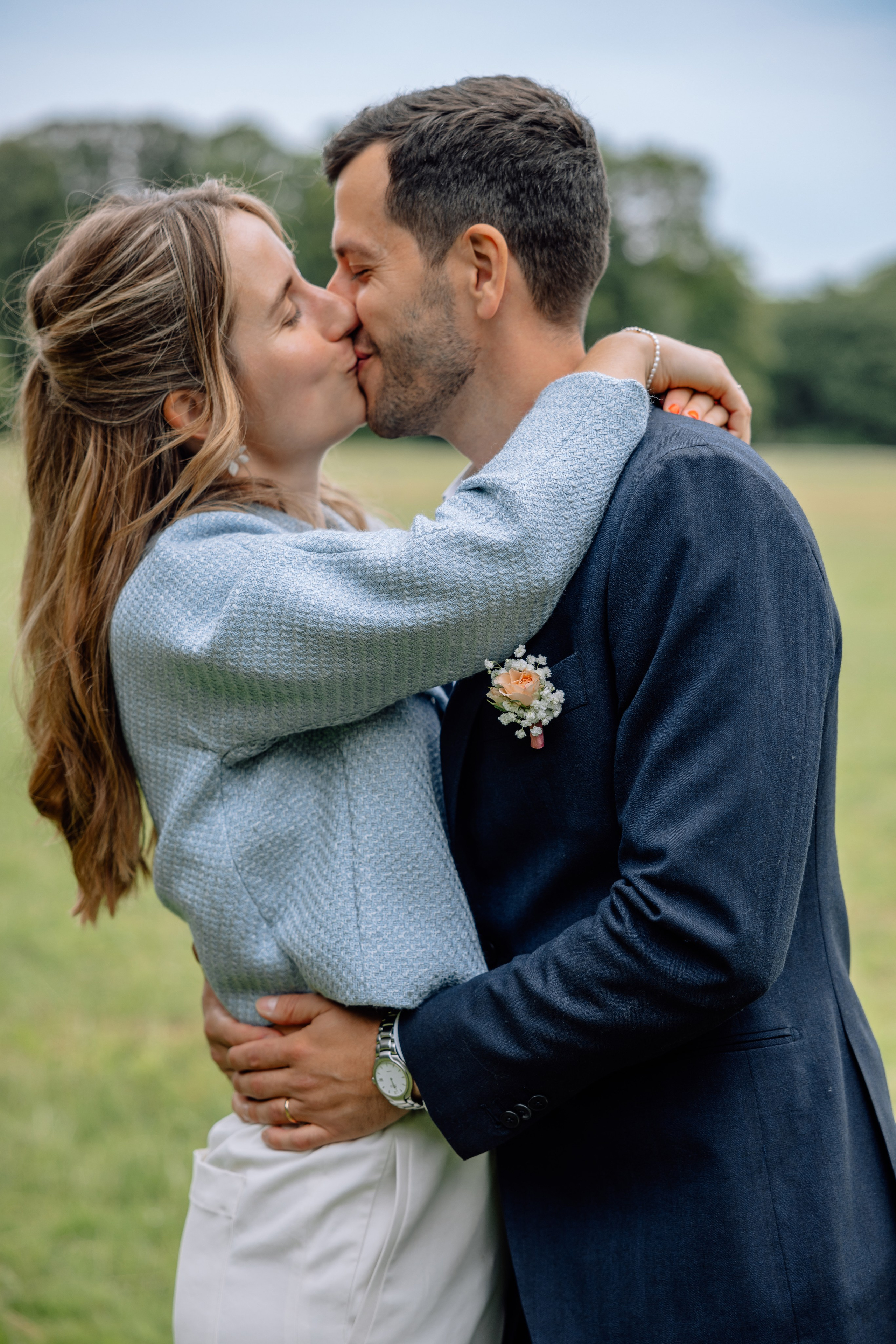Romanrische Trauung im Standesamt Mandlstraße | München im Sommerlicht. Hochzeitsfotograf München Taufe Familienfotograf Tanja Mauke