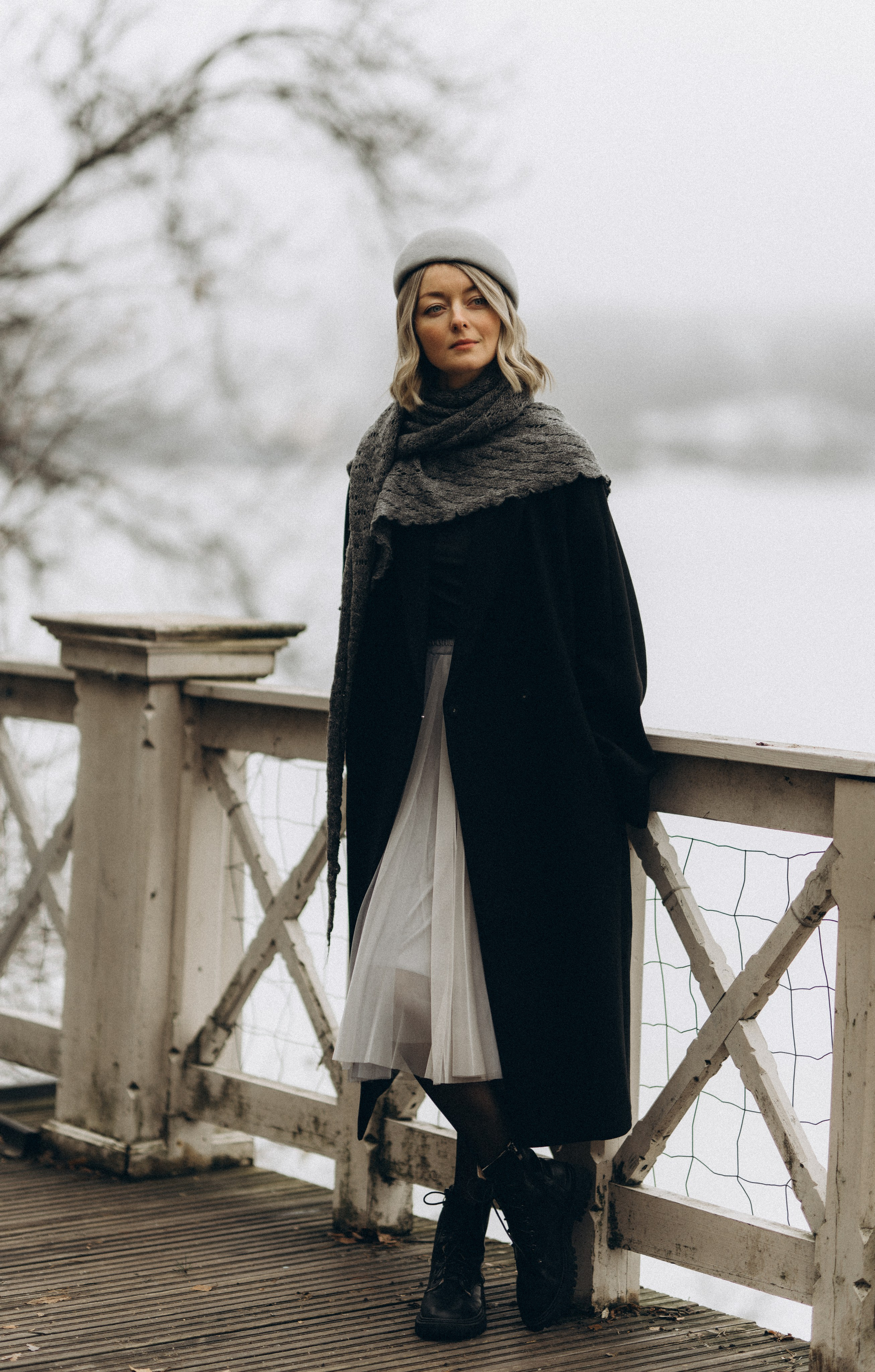 Woman phoshoot. Wedding and portrait photographer in Helsinki Vickan O