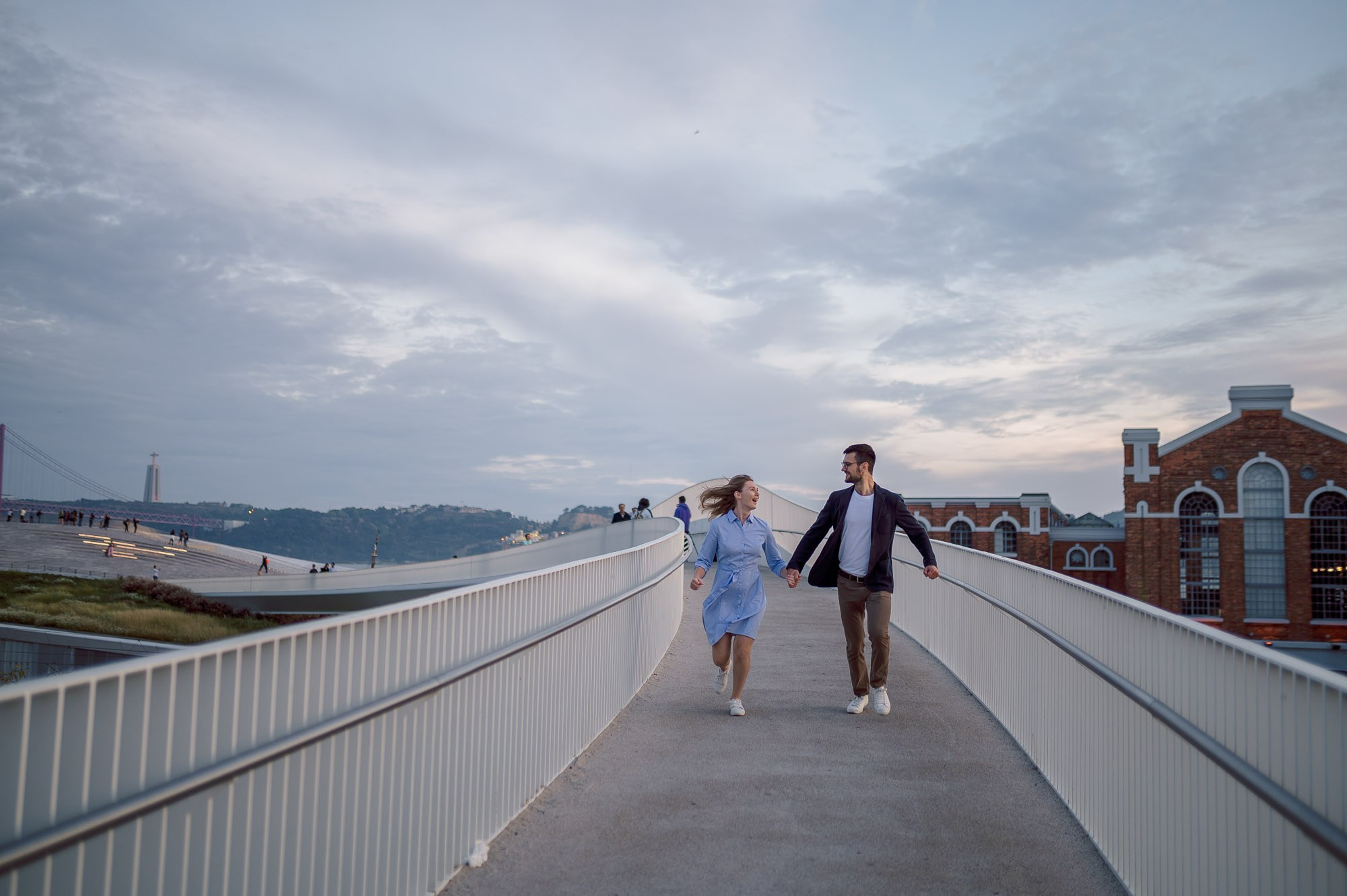 Belém Tower and the MAAT Museum are two contrasting yet impressive locations for a photo shoot in Lisbon
