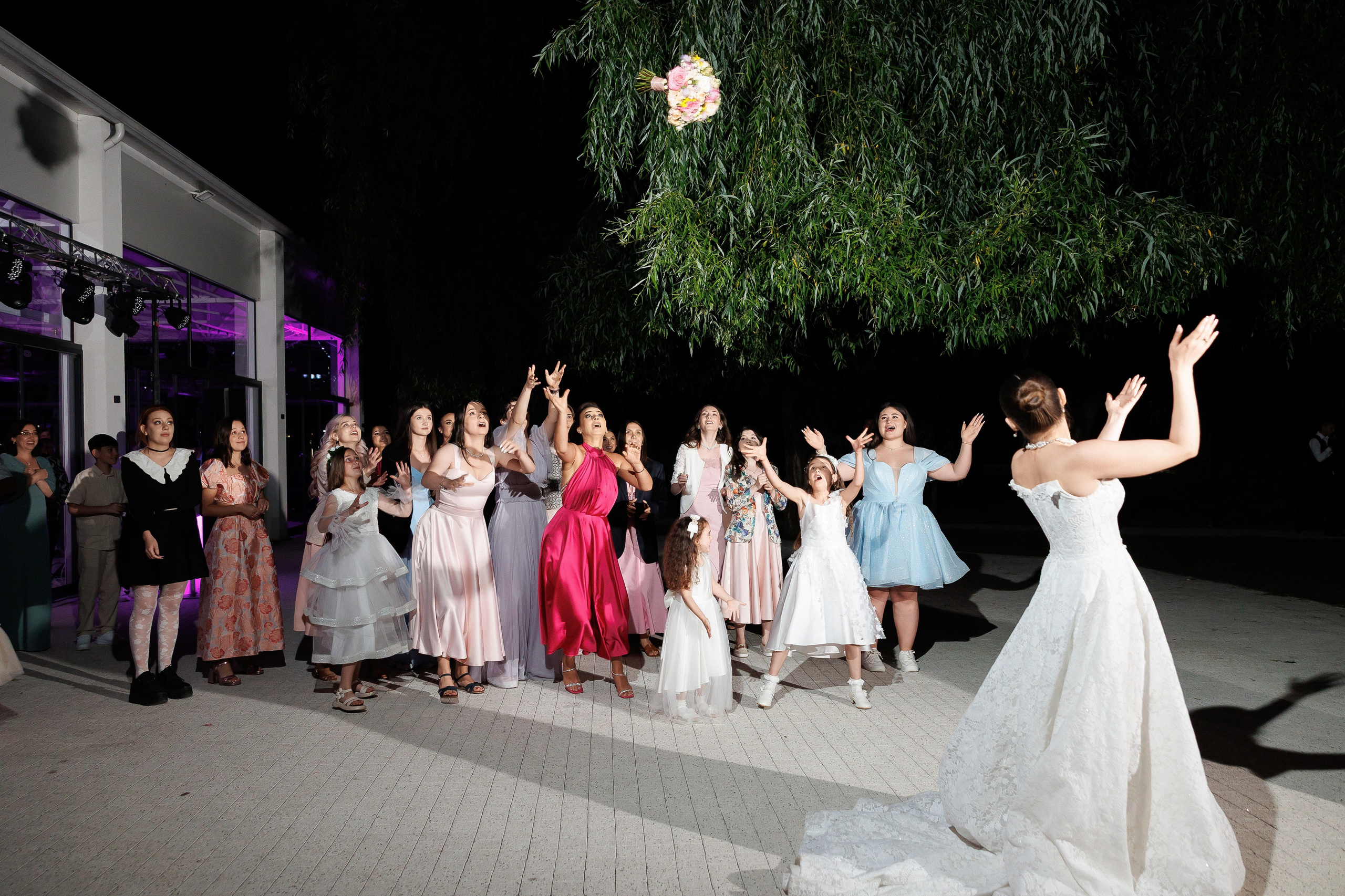 Florin & Corina — Complexul Turistic Costesti — Wedding Day. Servicii Foto și Video 067188353