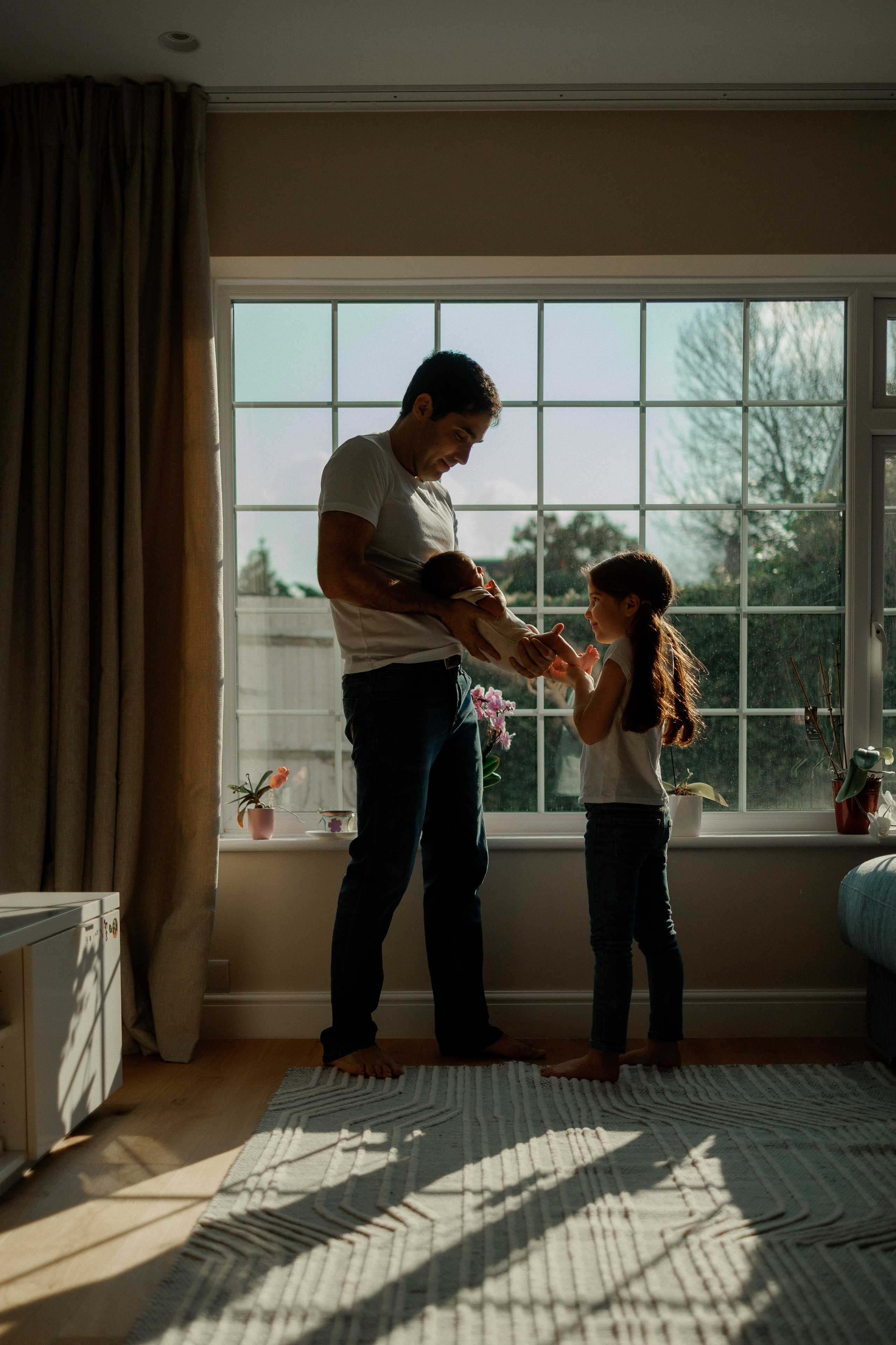 NEWBORN LIFESTILE. Professional garden design and photography services in London