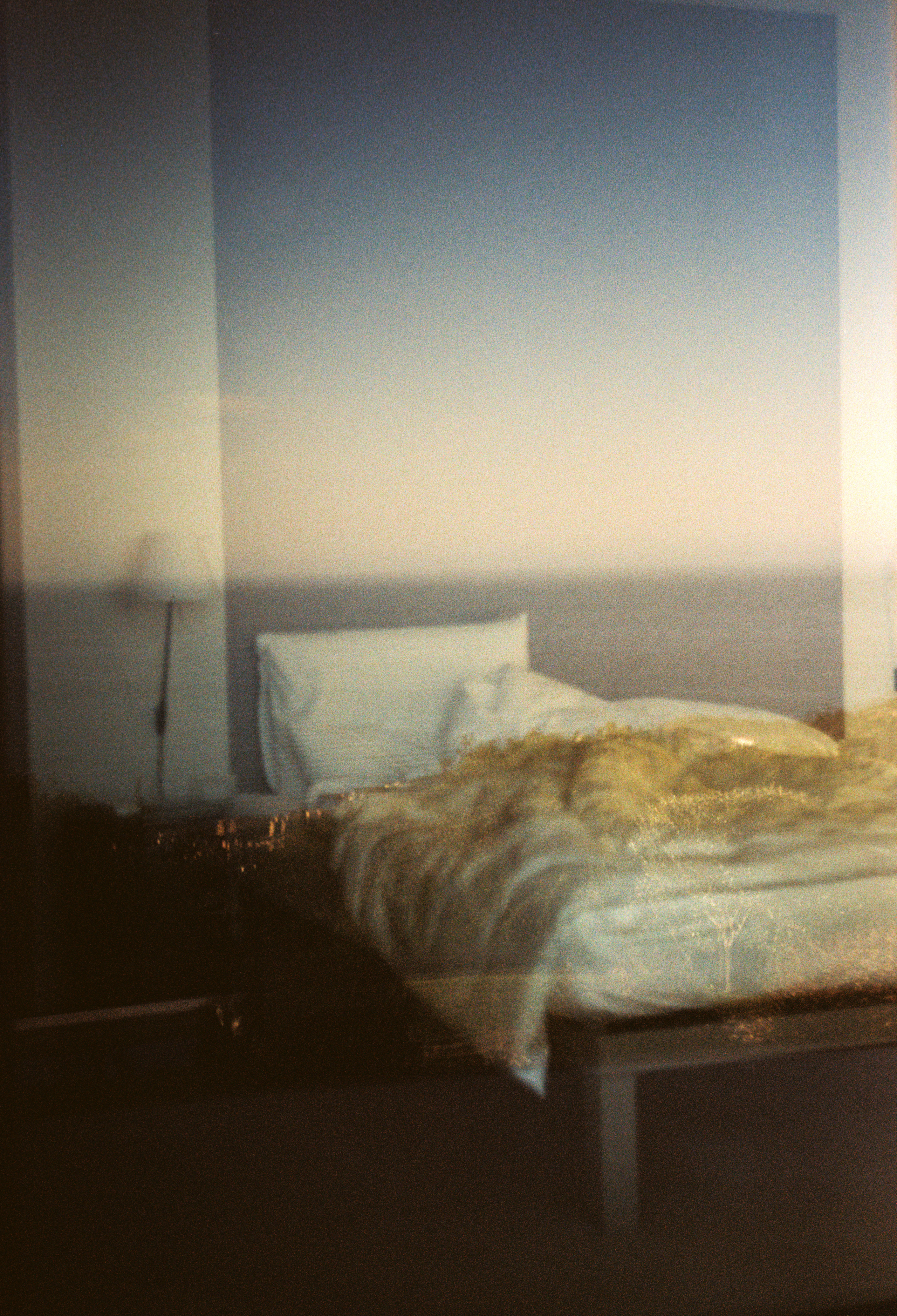 Welcome beyond. Ksenia Marchand/ Lifestyle photographer in Paris