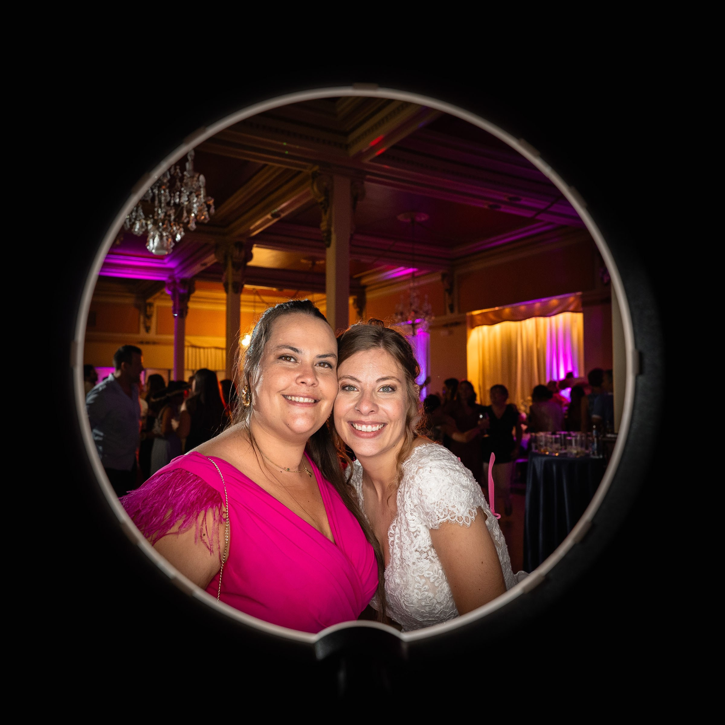 Photocircle y fotos de boda de Andrea y Jose en el Casino de Huesca. PIXLOVE - Fotógrafos de bodas Huesca Pirineos Zaragoza