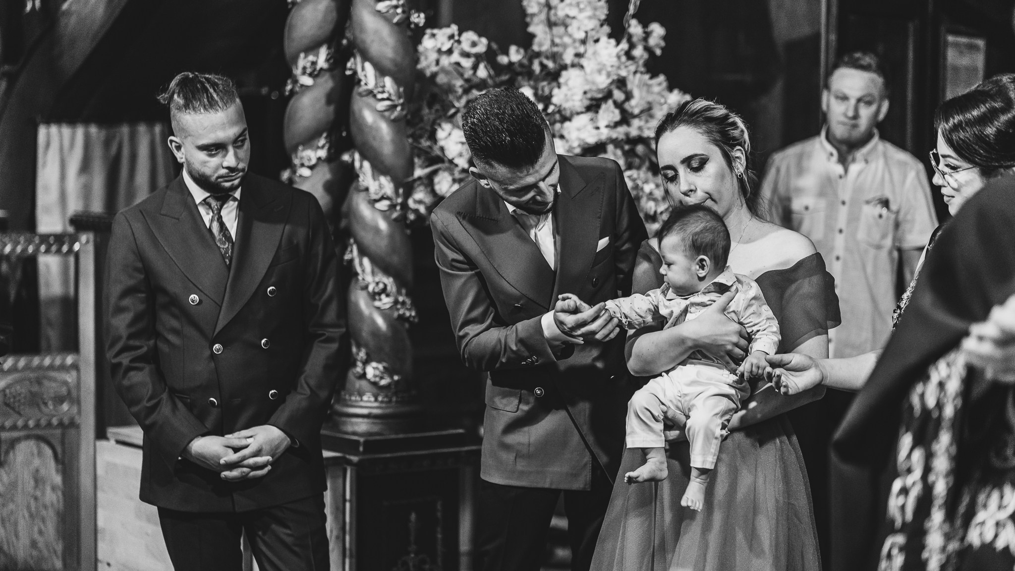 Fotograf de Botez în București- Mihai Popa Fotograf. Fotograf Nuntă & Botez București - Mihai Popa | Dincolo de oameni, imortalizez emoții!