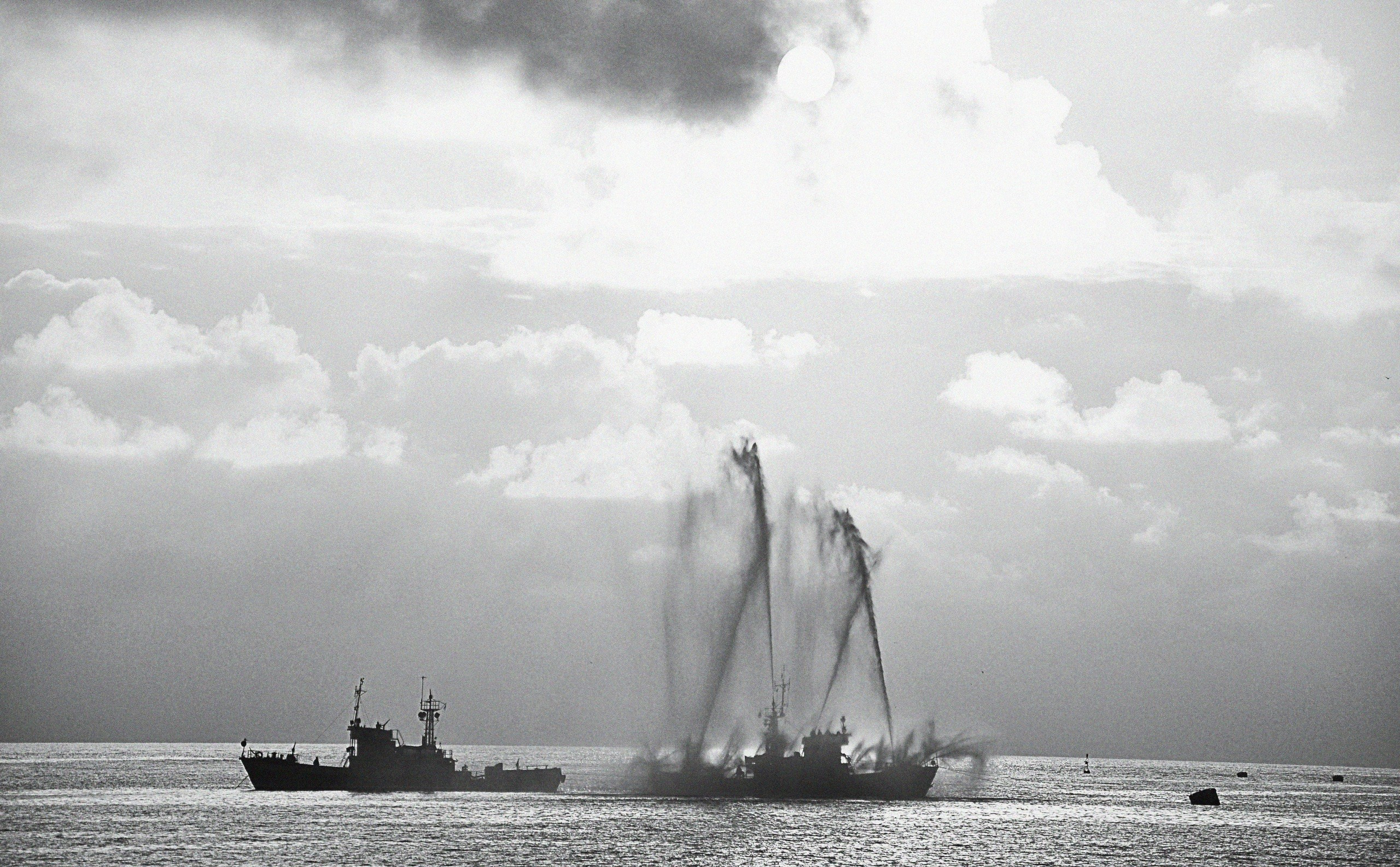 Wanderlust. Personal and fashion photography for brands and modeling agencies. Warsaw, Europe. Yaroslav Storchak